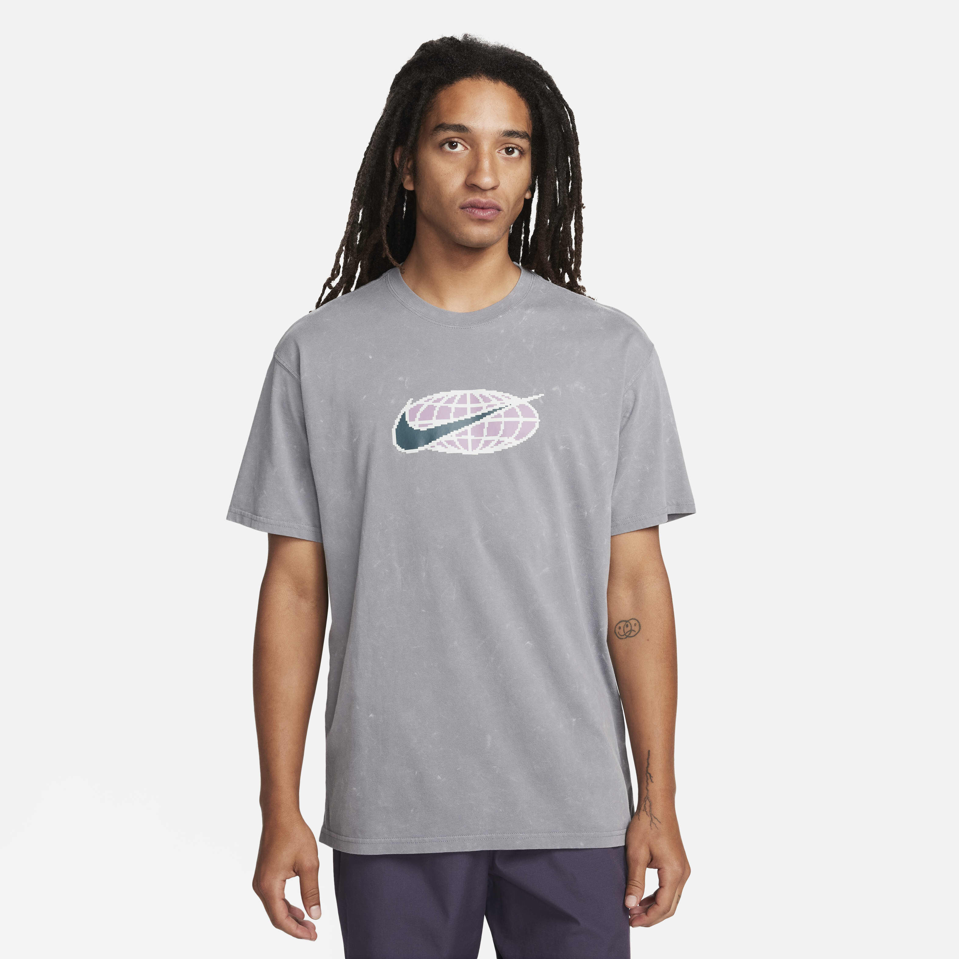 Nike Sportswear image number 0