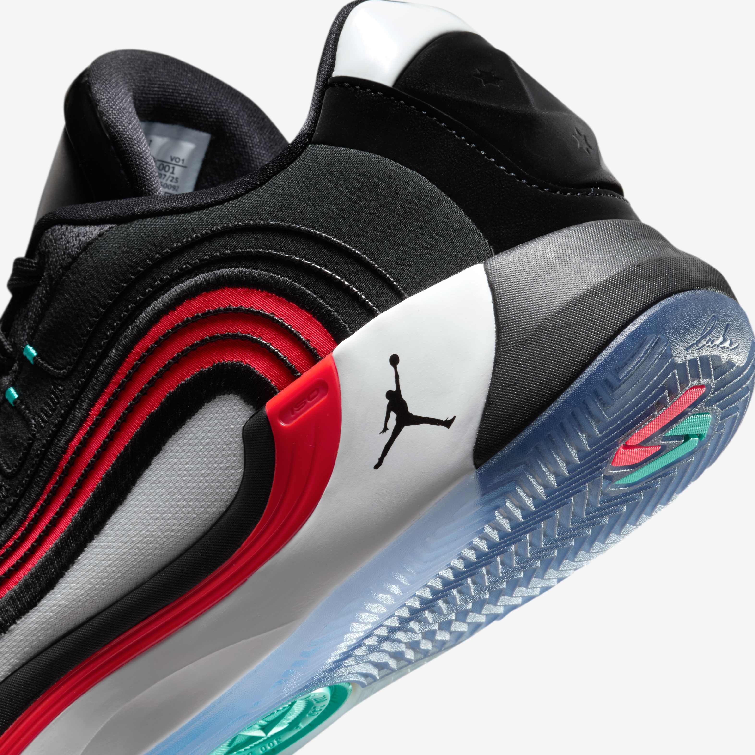 Luka 4 'White Cement' image number 7