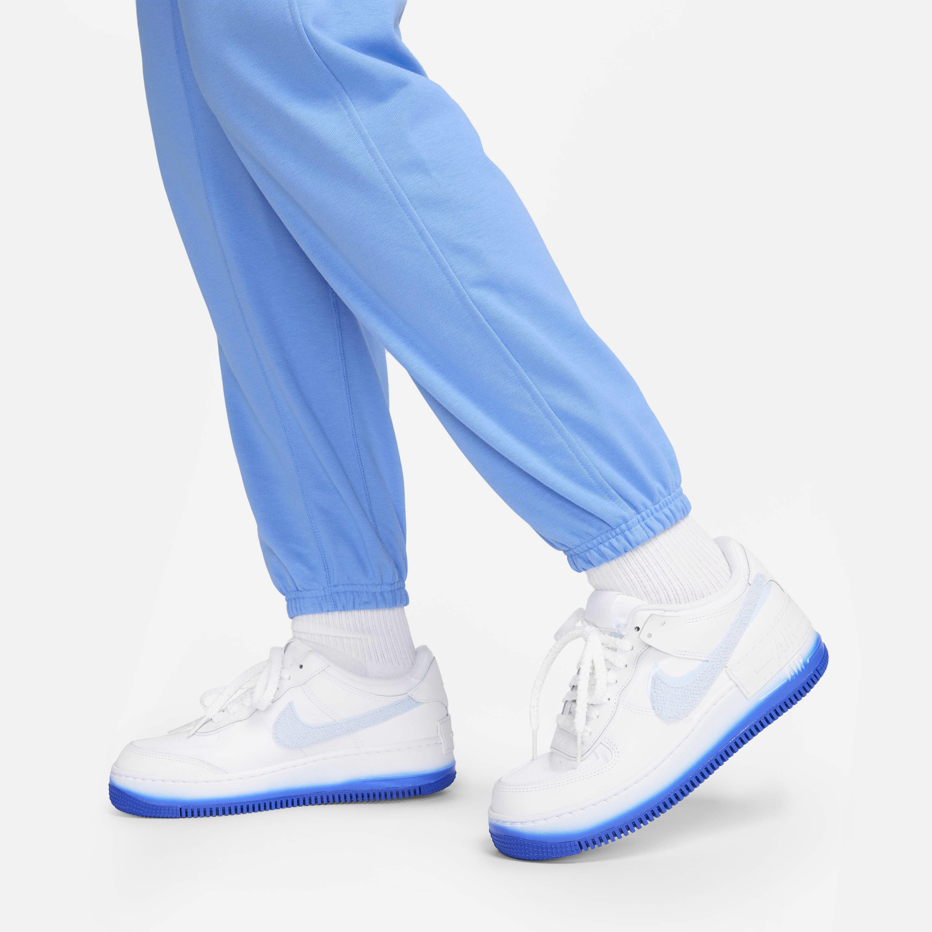 نايكي دراي-فت ستاندرد اشيو image number 5