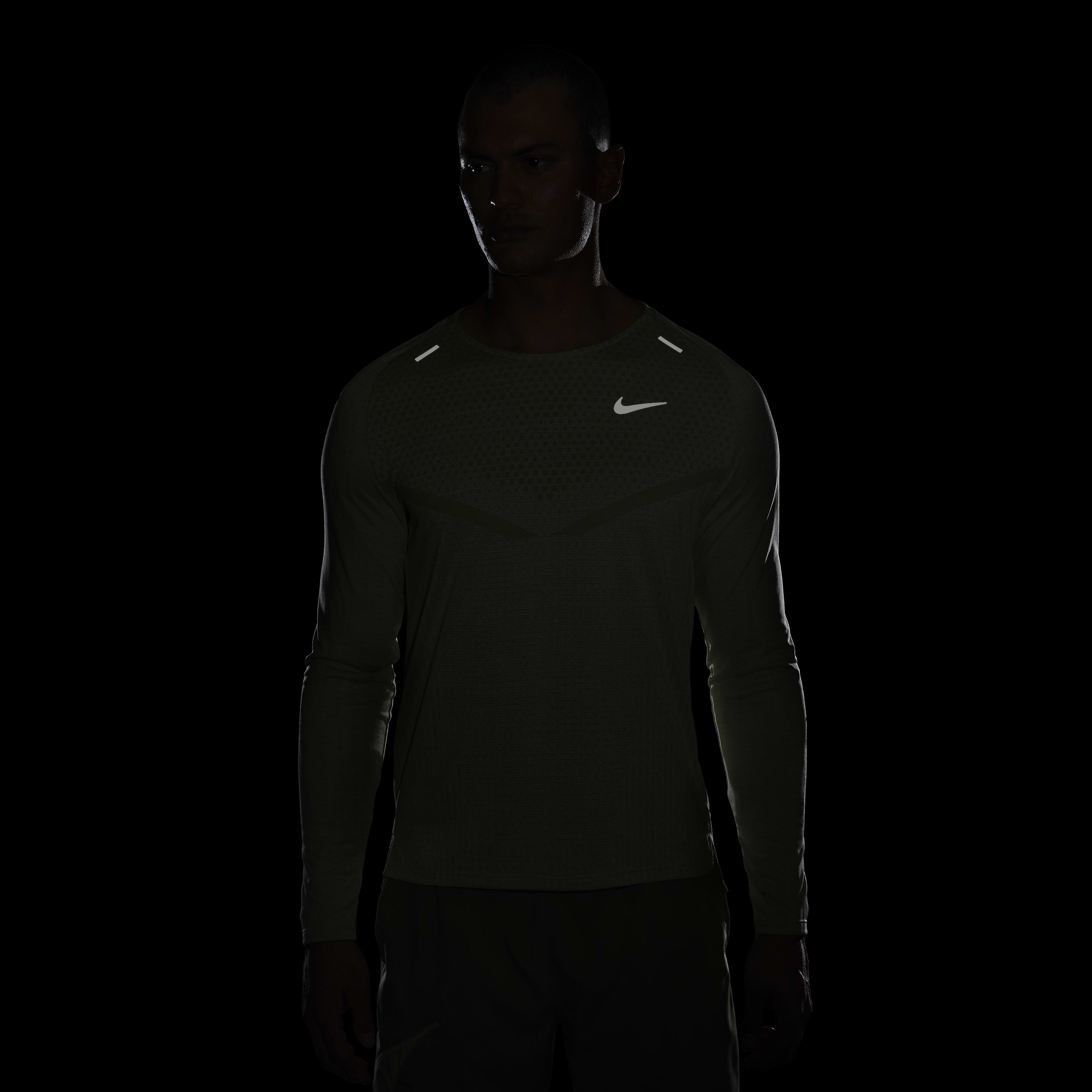Buy Nike TechKnit Men s Dri FIT ADV Long sleeve Running Top Nike Kuwait Official