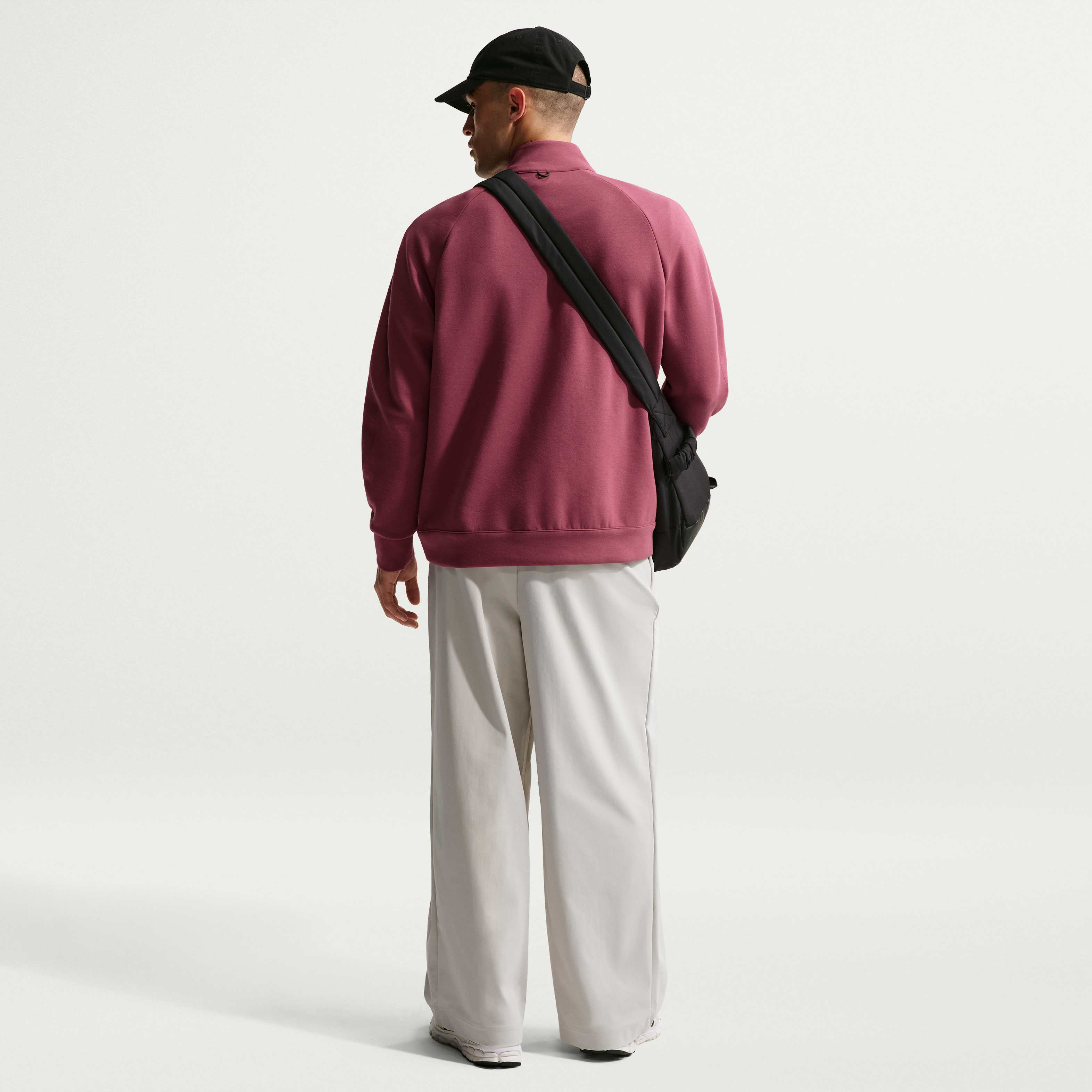 Nike 24.7 PerfectStretch image number 4