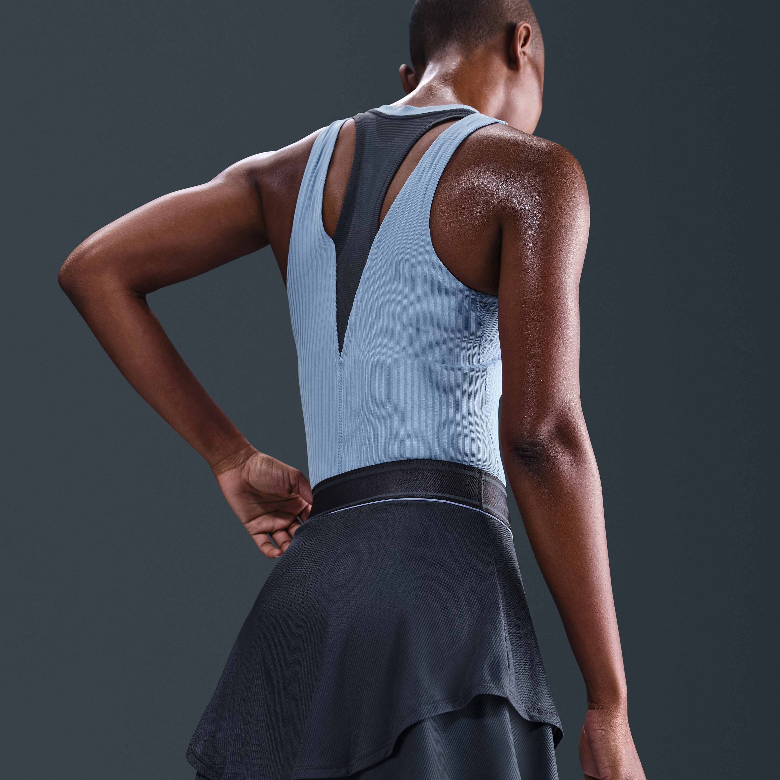 نايكي كورت سلام image number 2