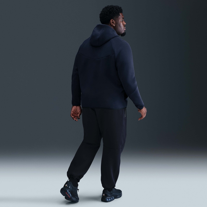 Nike Tech image number 16 Nike Tech image number 16