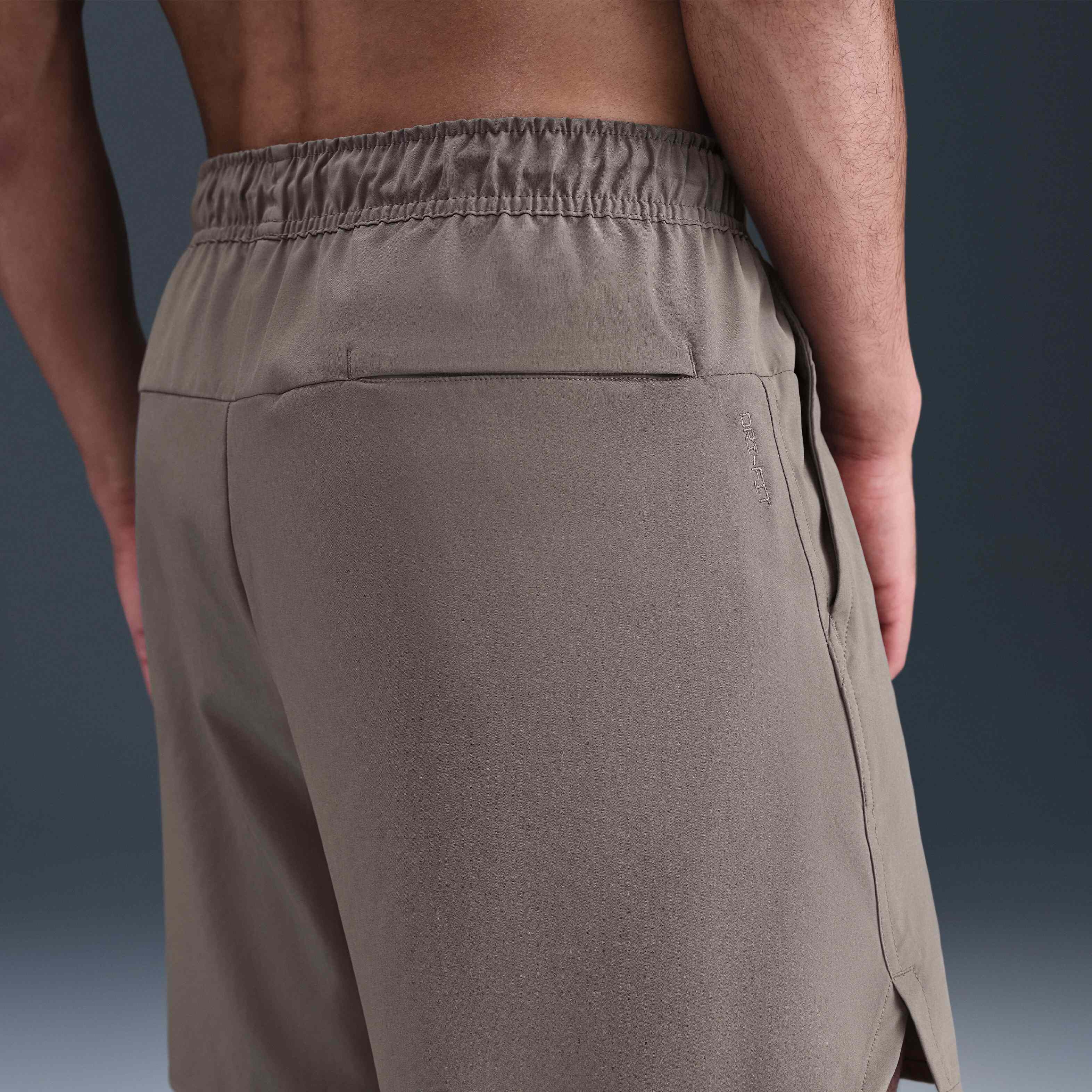 نايكي انليميتد image number 2