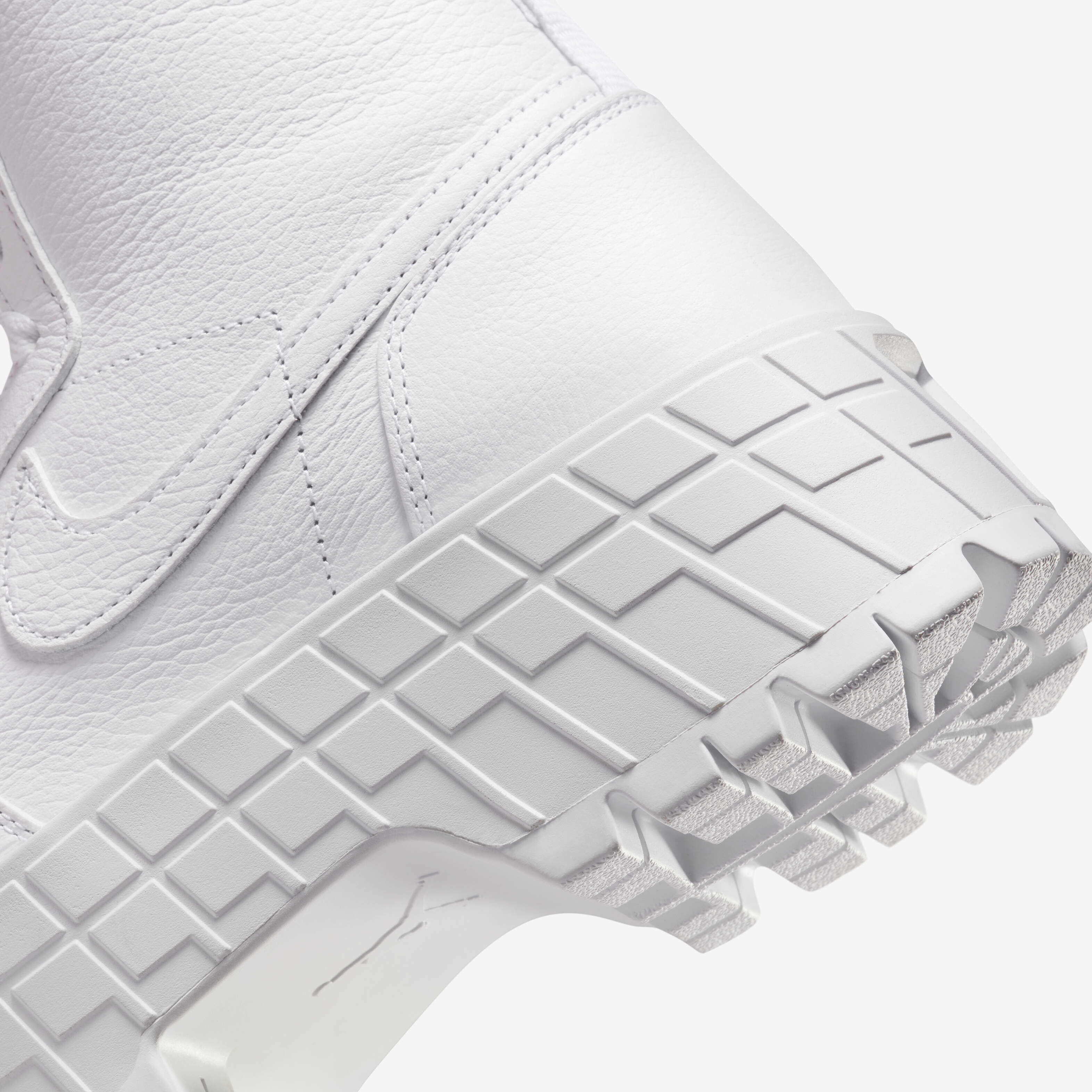 Buy Air Jordan 1 Brooklyn Women's Boot - White/White/White Buy Air Jordan 1 Brooklyn Women's Boot - White/White/White