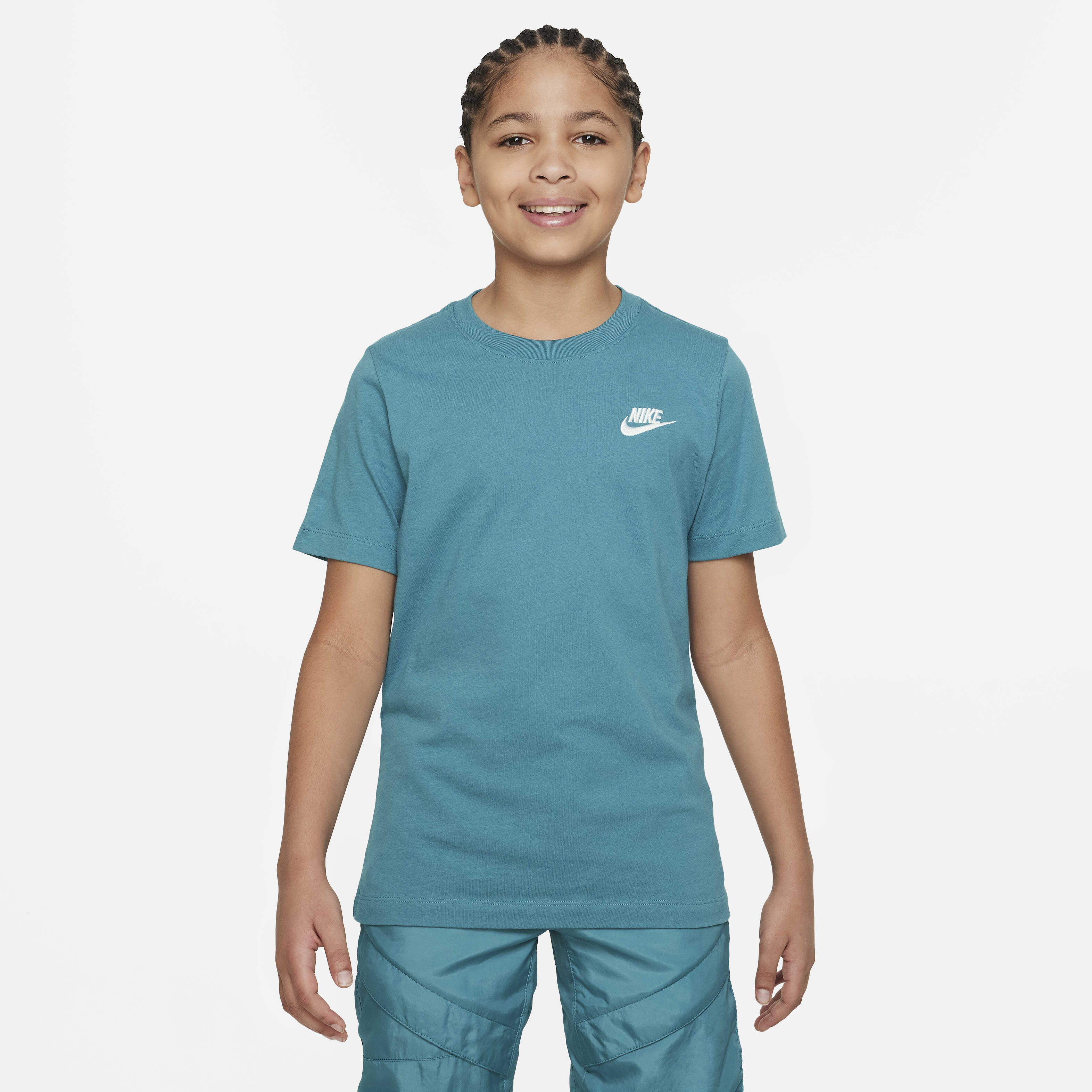 نايكي سبورتسوير image number 0