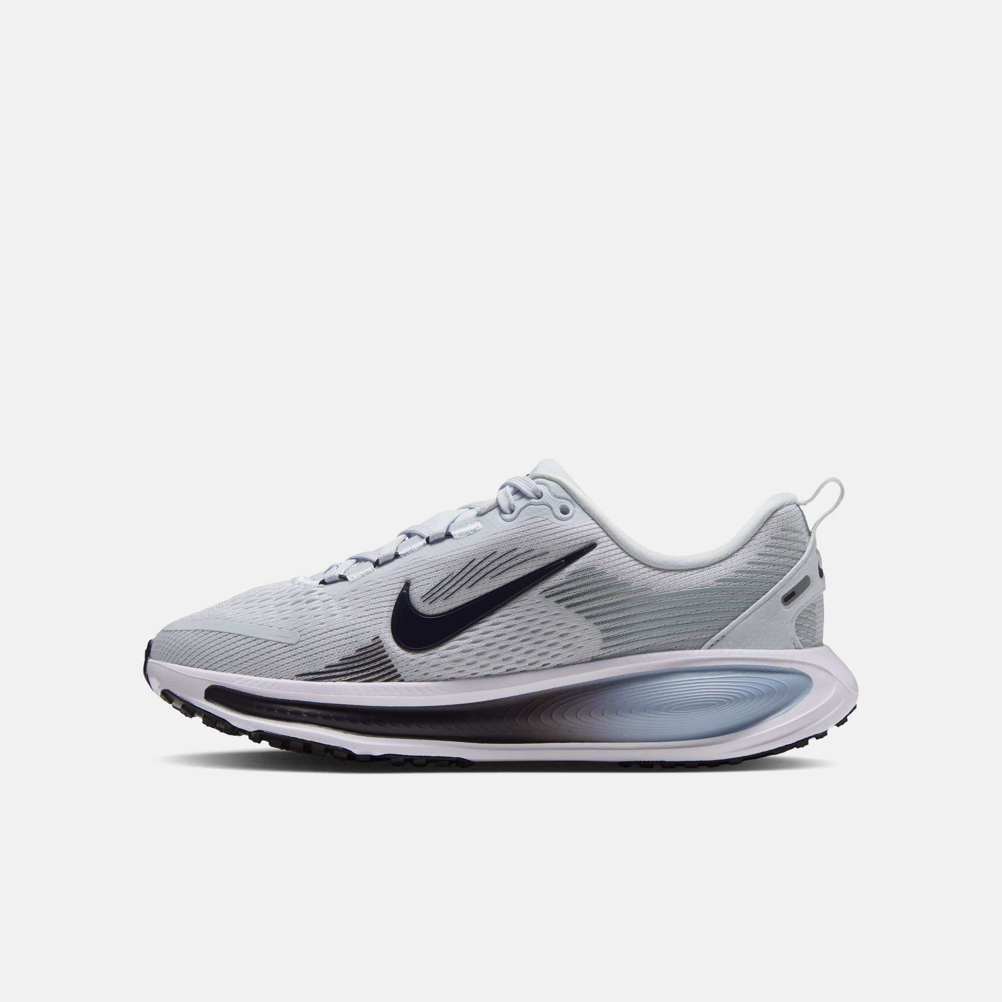 Nike Vomero 18 image number 4