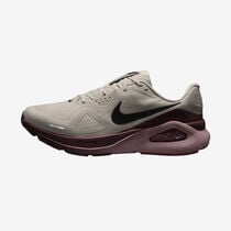Nike Structure 26