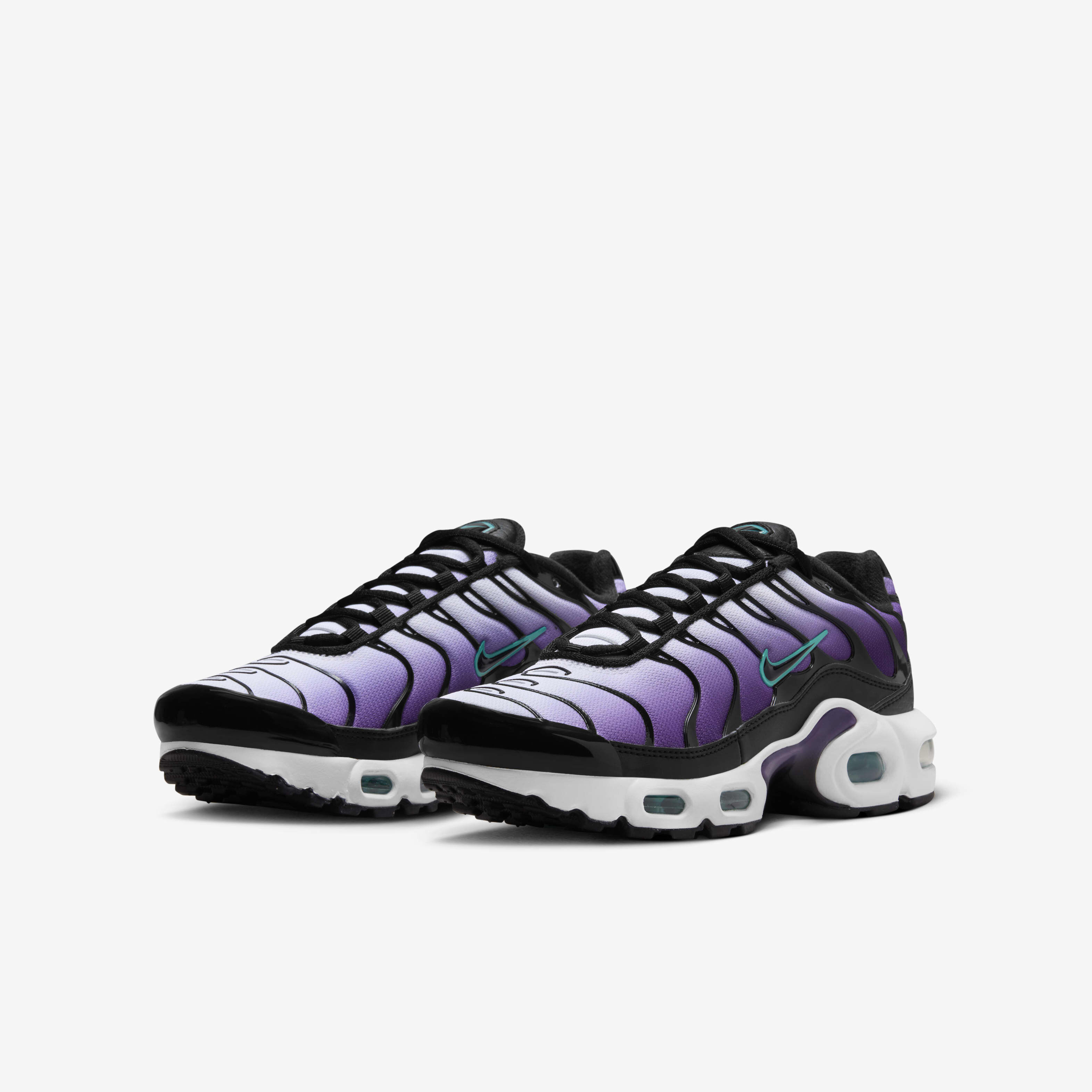 Nike Air Max Plus image number 4
