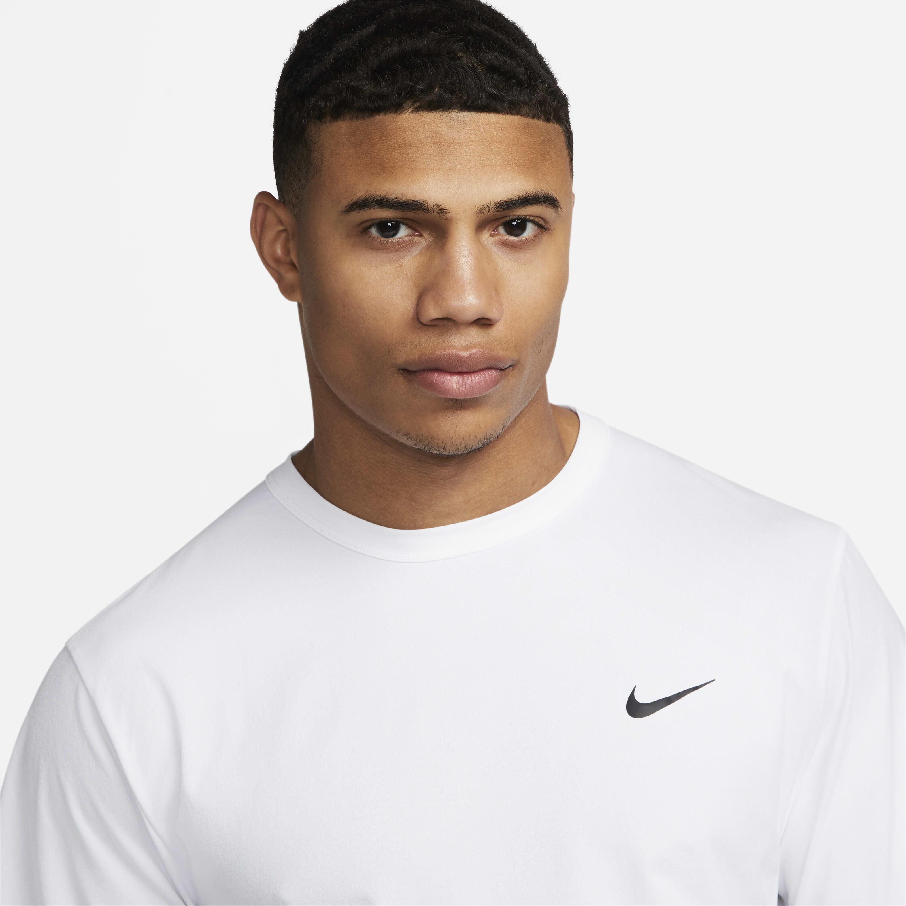 MAX80%OFF／セール開催中 Dri-FIT Men's Hyverse Nike Buy UV Top Versatile Short-sleeve ウォーキング・ランニングウェア