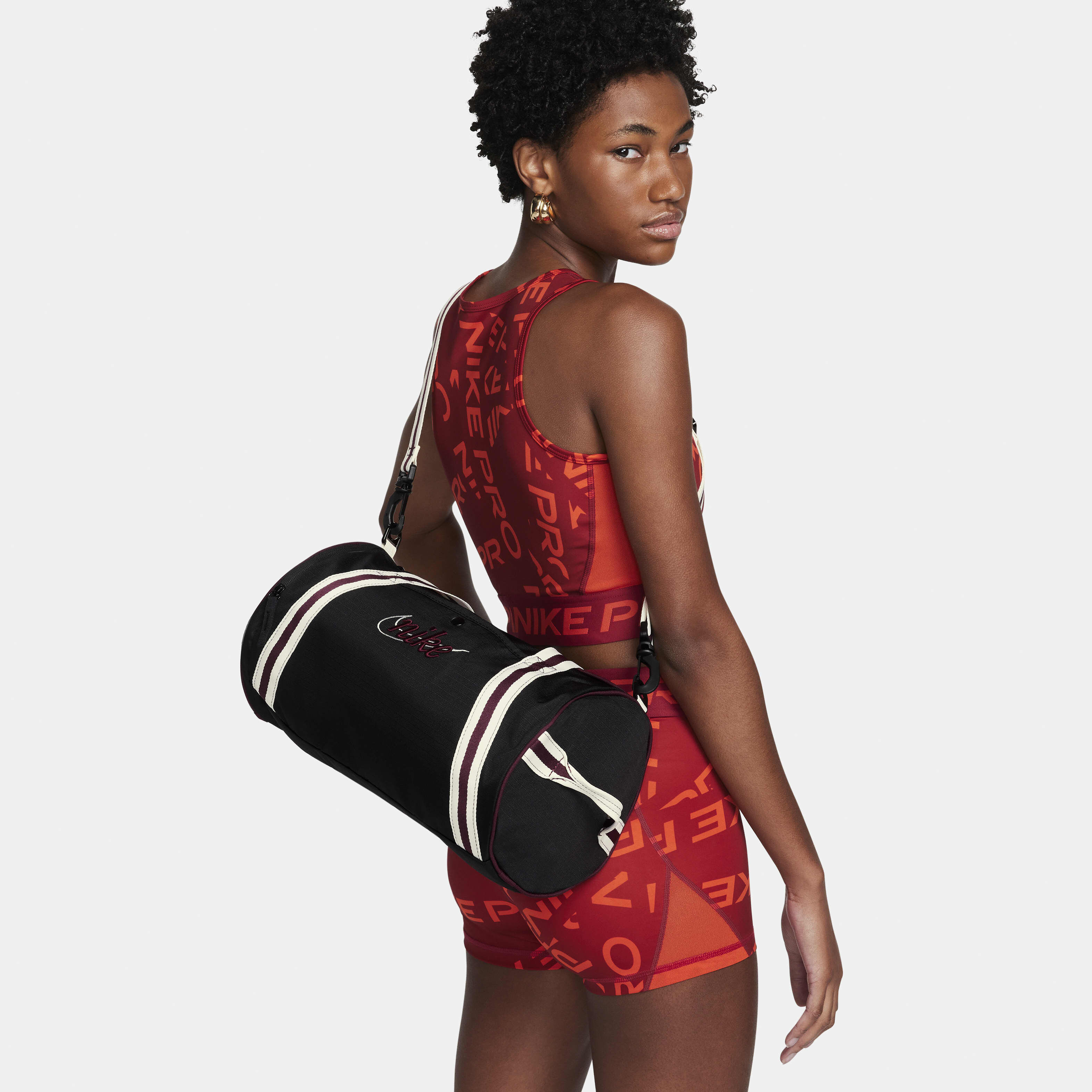 نايكي هيرتدج image number 0