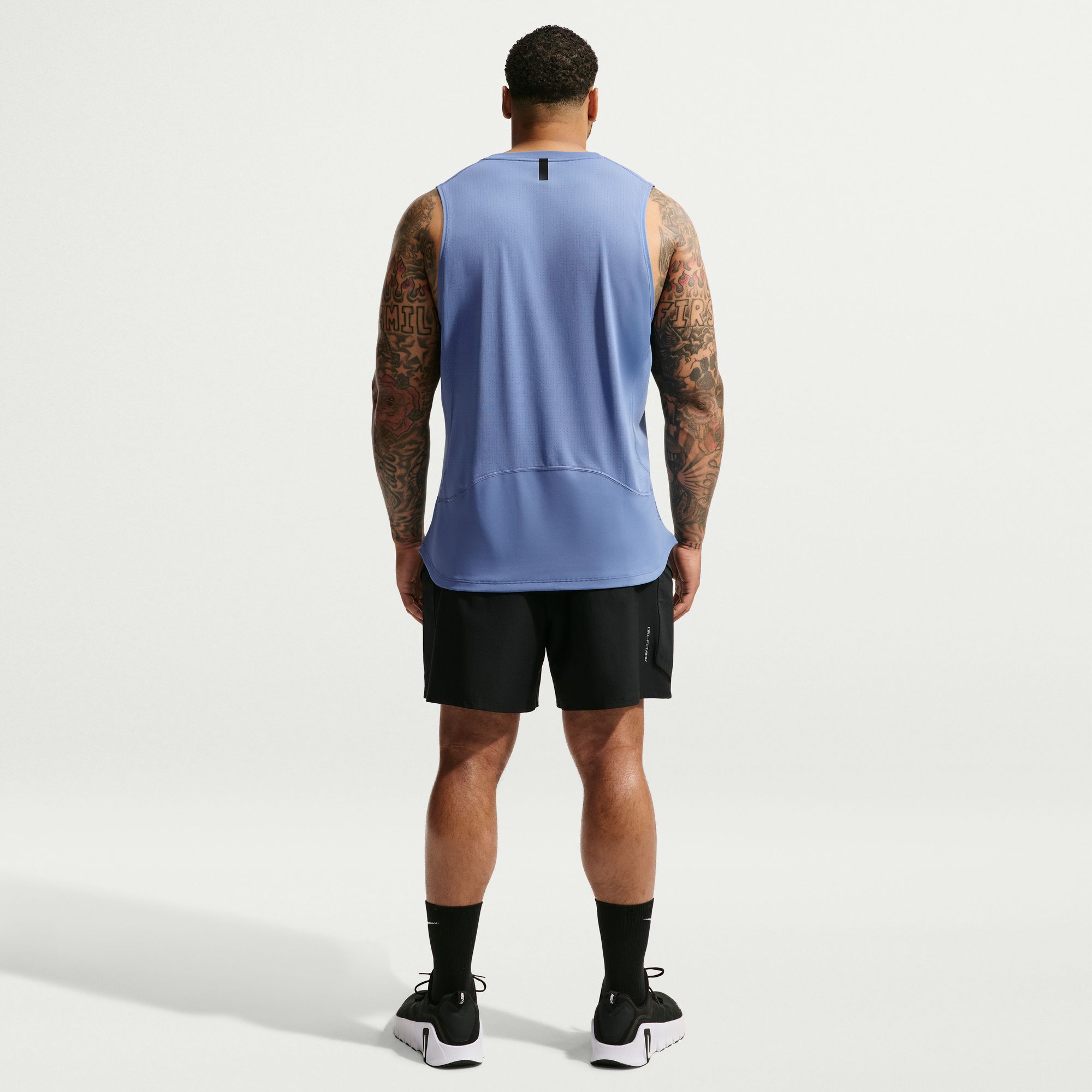 Nike Pro image number 10