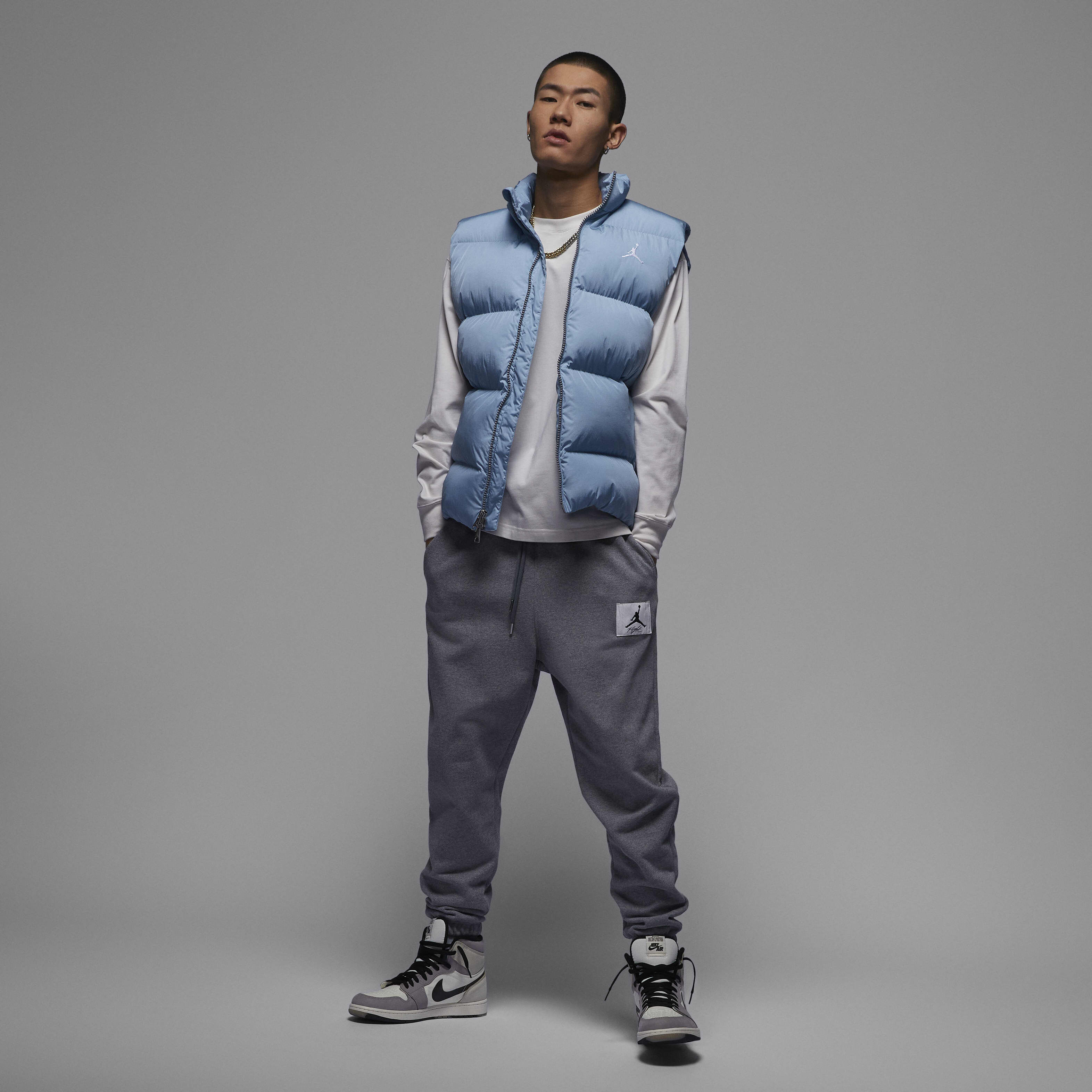 【メーカー直送】 Buy Jordan Kuwait Nike | Grey Blue - Gilet Men's Essentials トップス