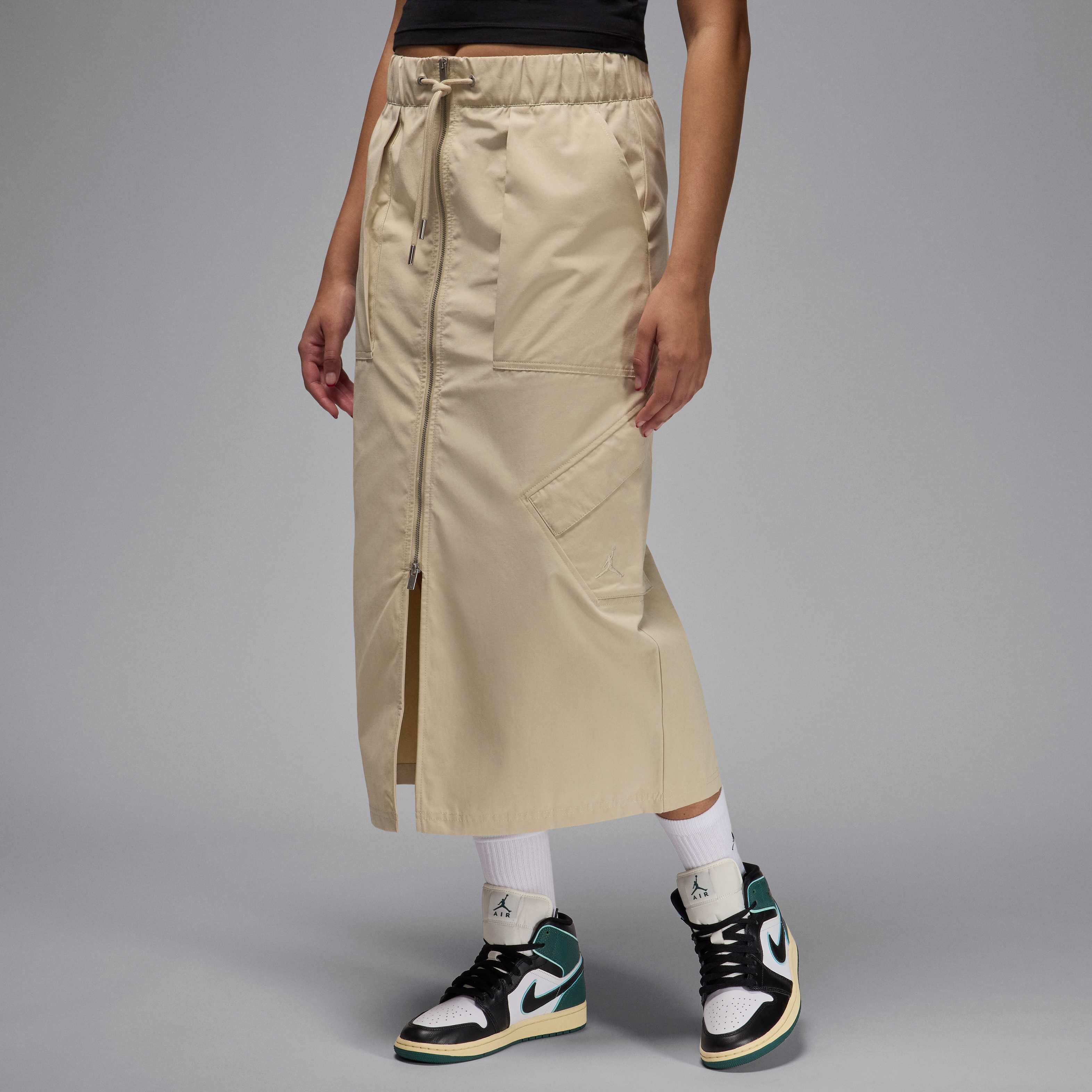 Buy Jordan Chicago Women's Skirt - Rattan | Nike Kuwait Official