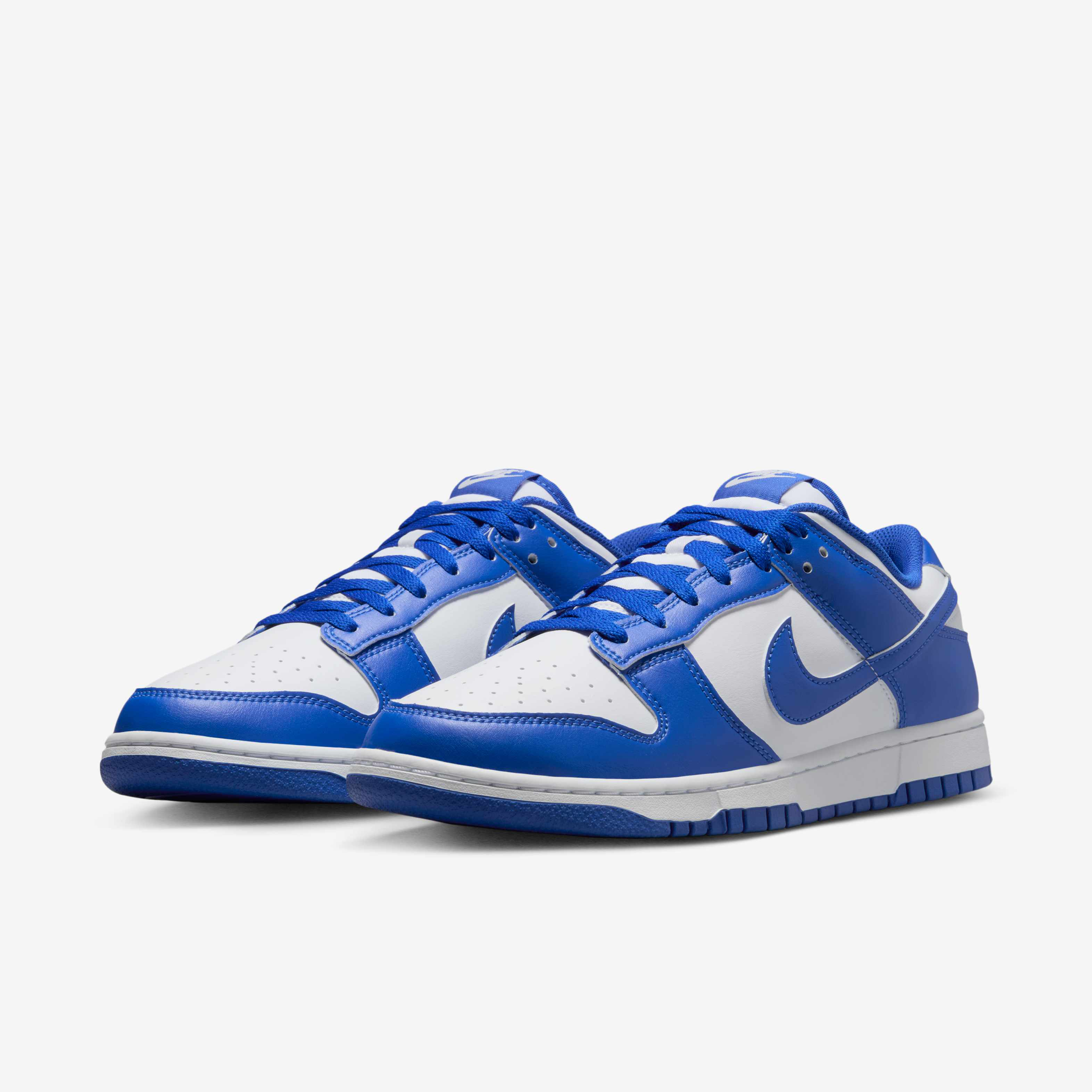 Nike Dunk Low Retro image number 4