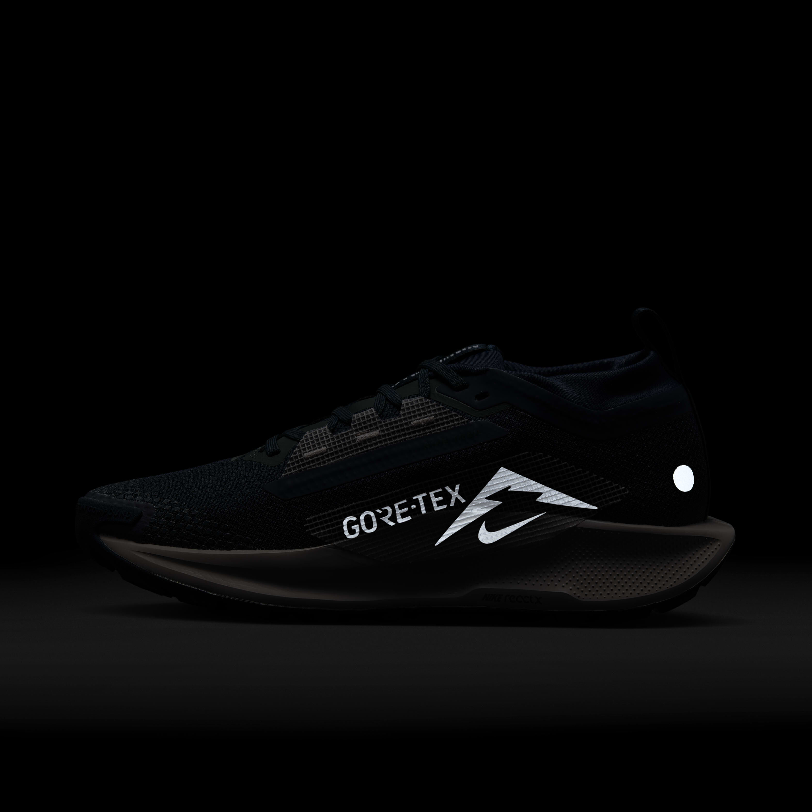 Nike pegasus 11 hotsell