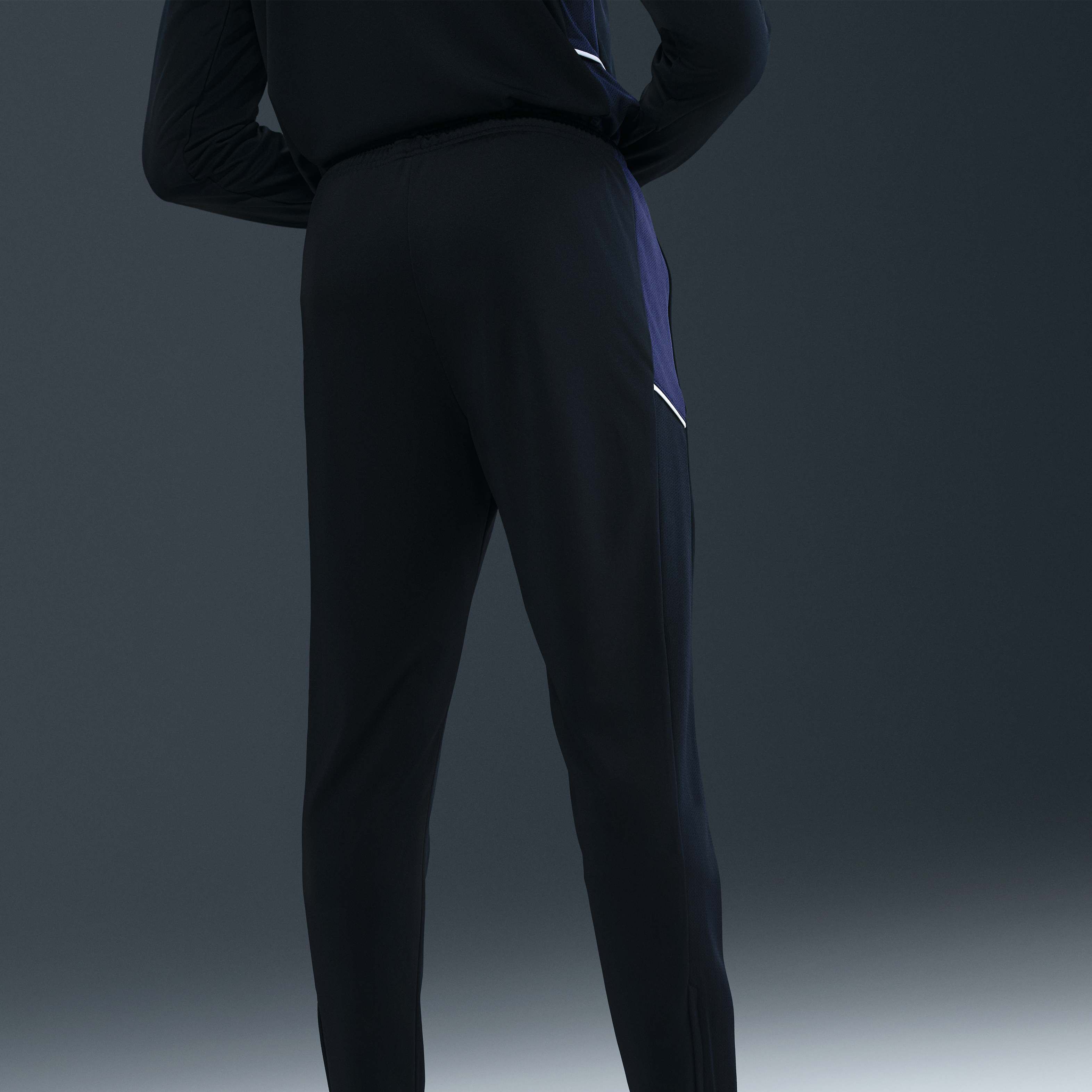 نايكي أكاديمي image number 2