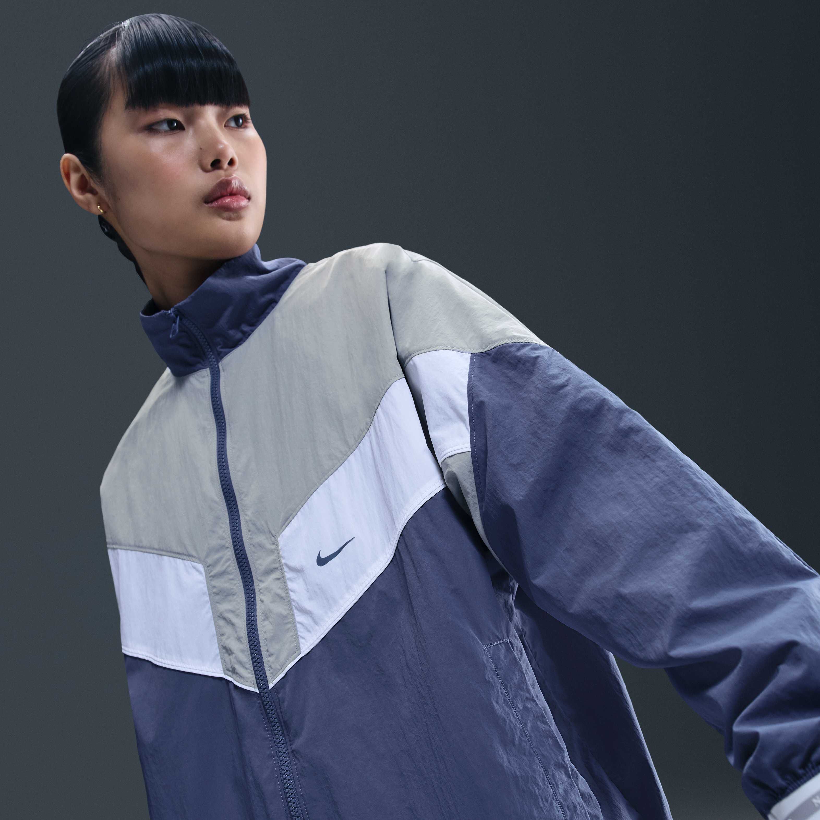 Nike Sportswear image number 2