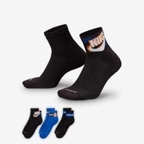 Nike Everyday Plus