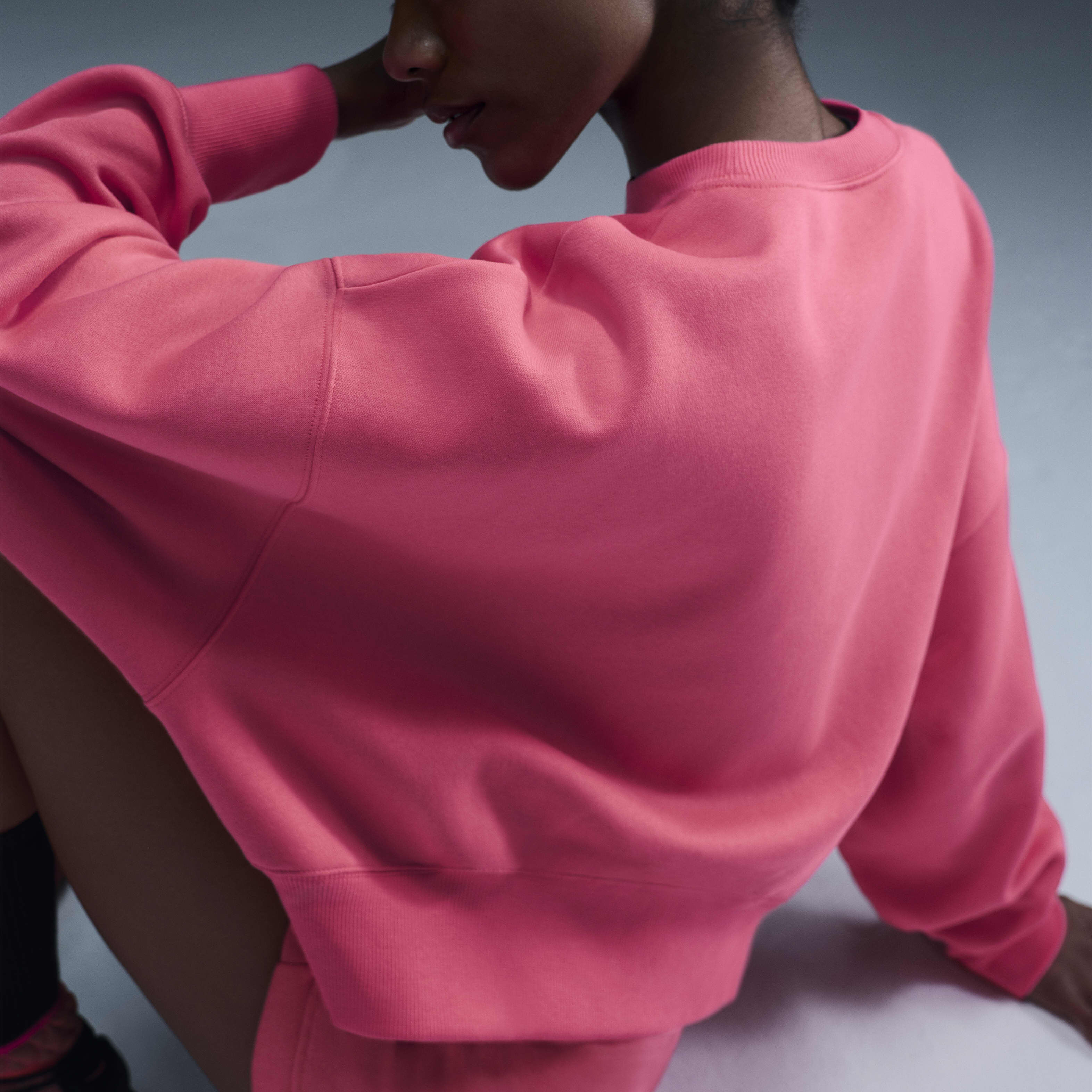 نايكي سبورتسوير فينيكس فليس image number 1