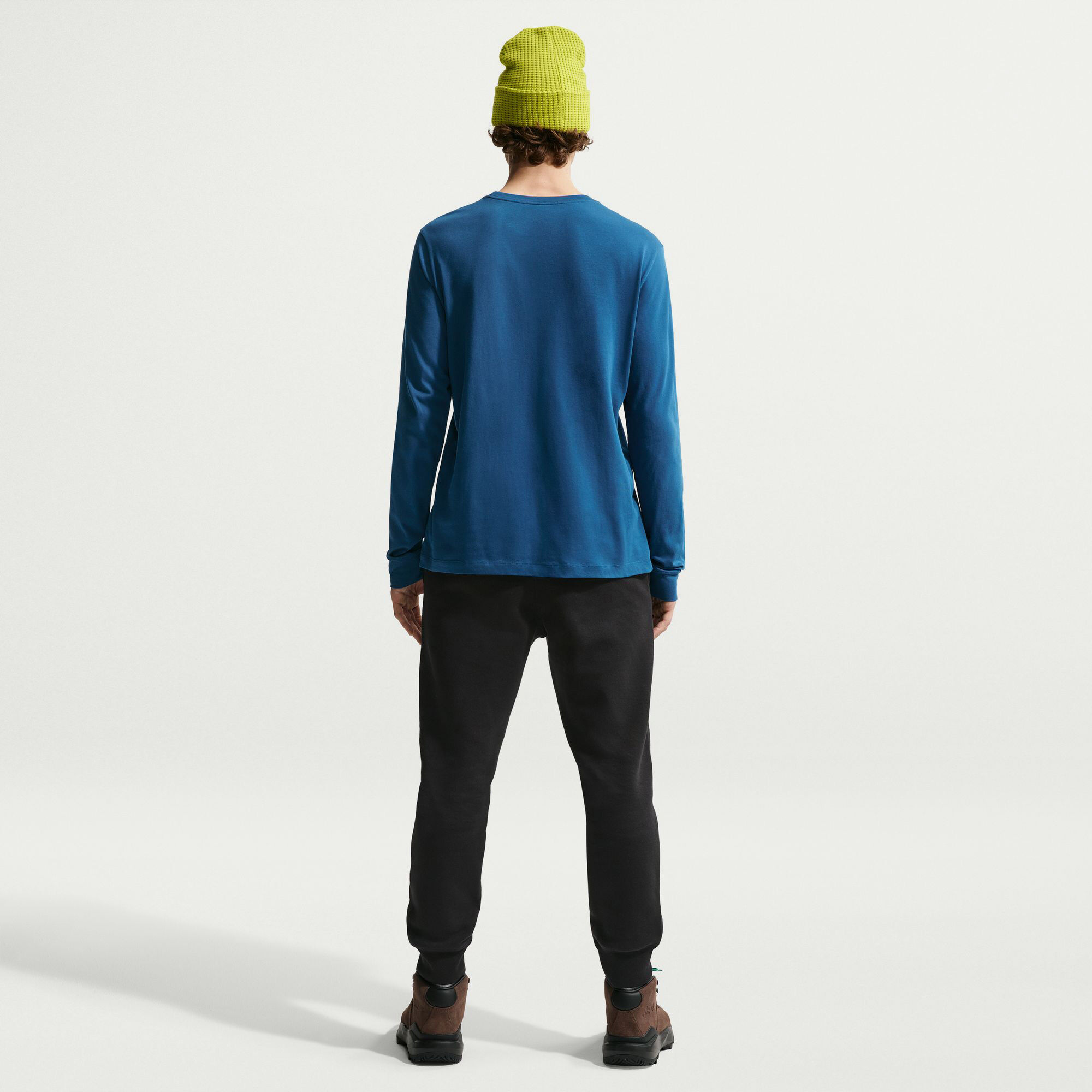 Nike Sportswear Club image number 1