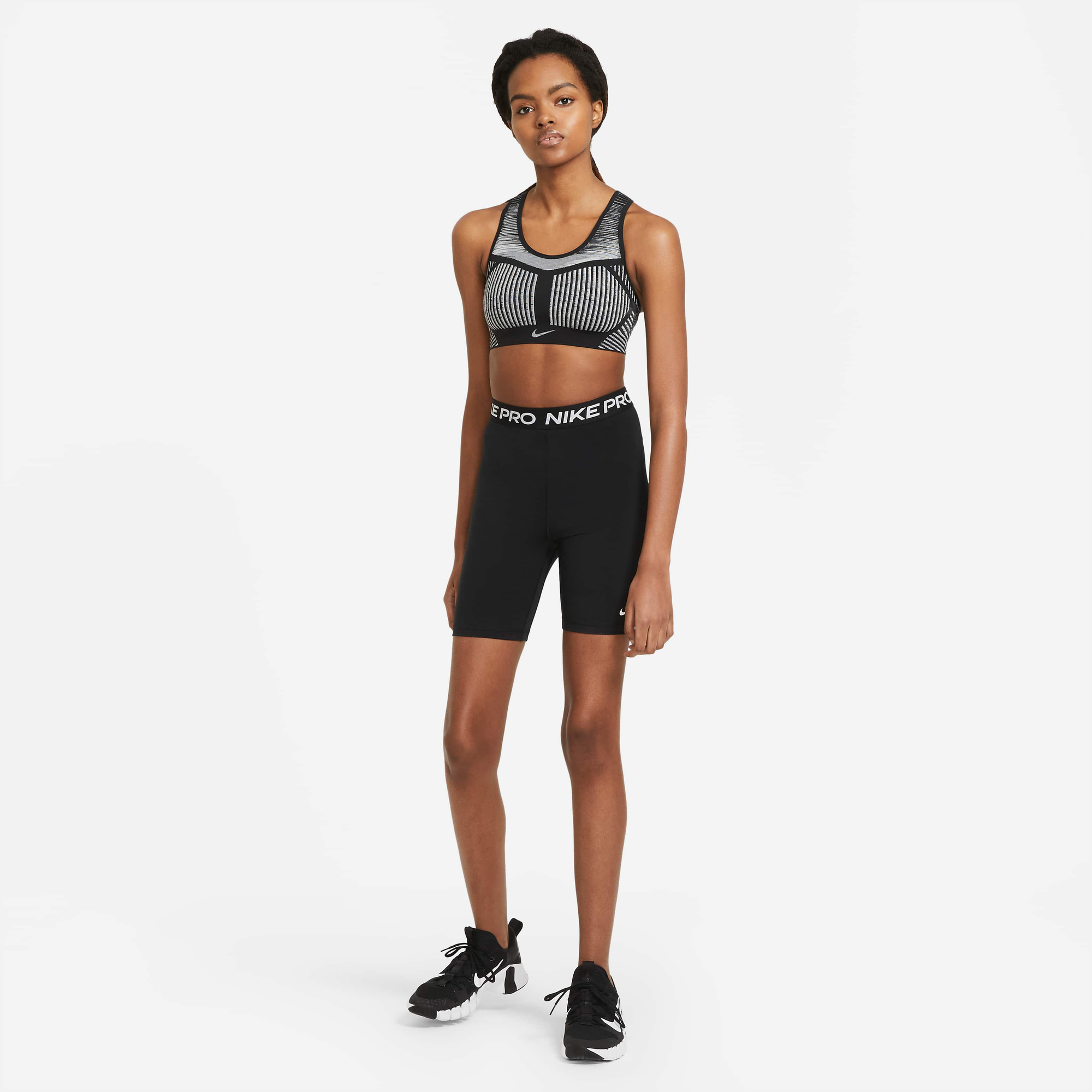Zoom image