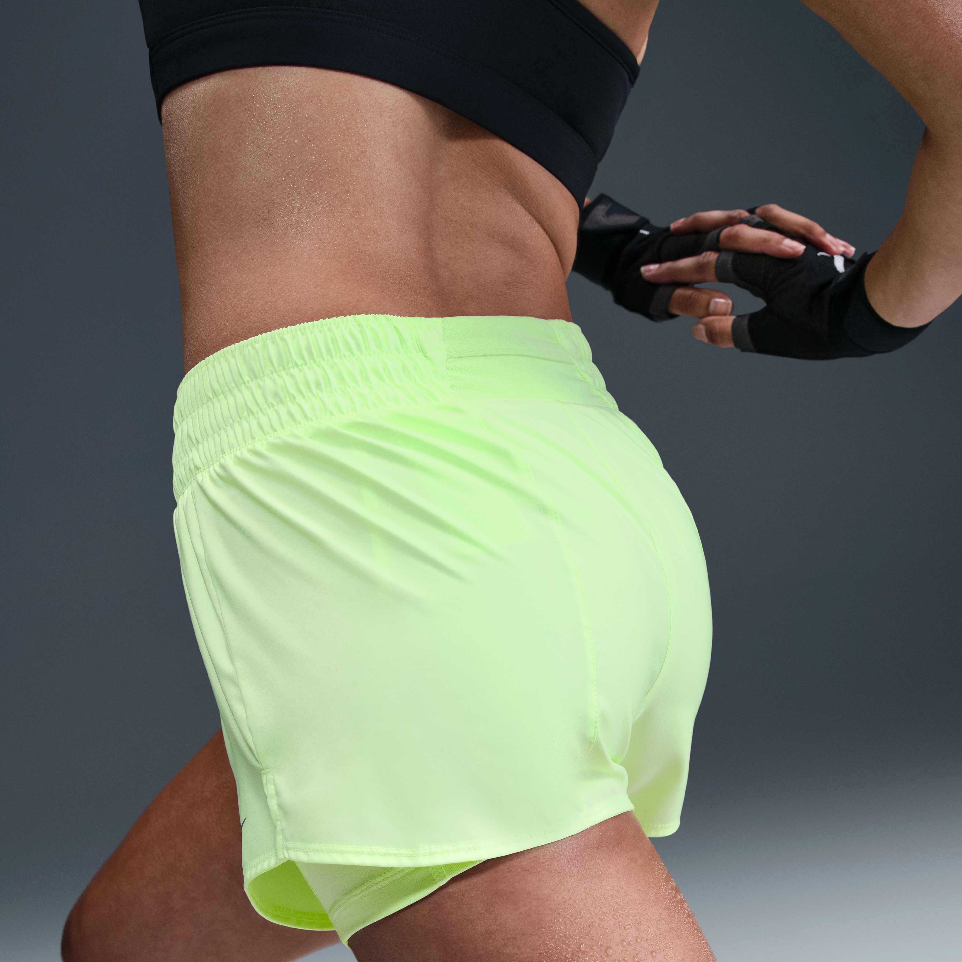 Nike One image number 2