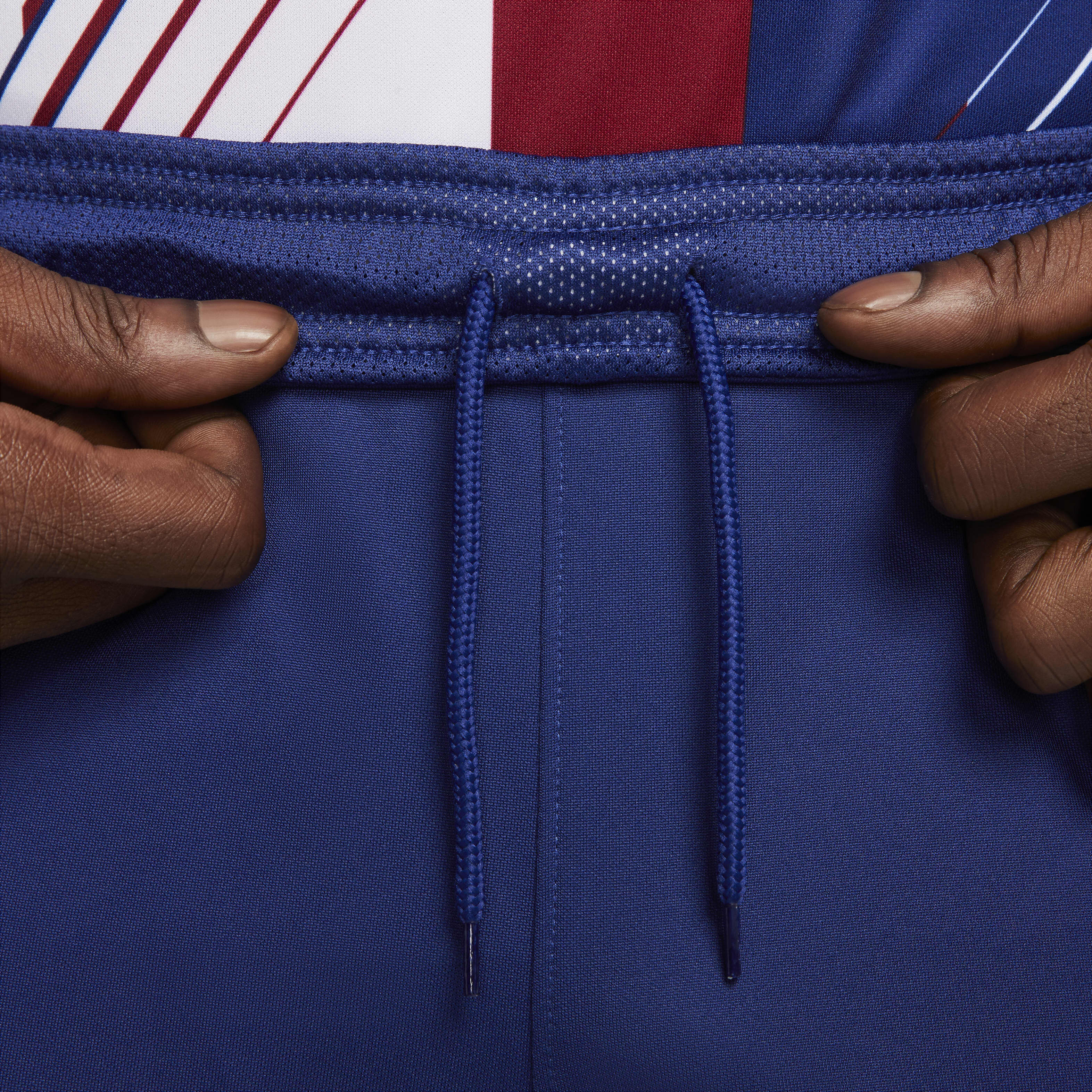 F.C. برشلونة 2023/24 الأساسي image number 5