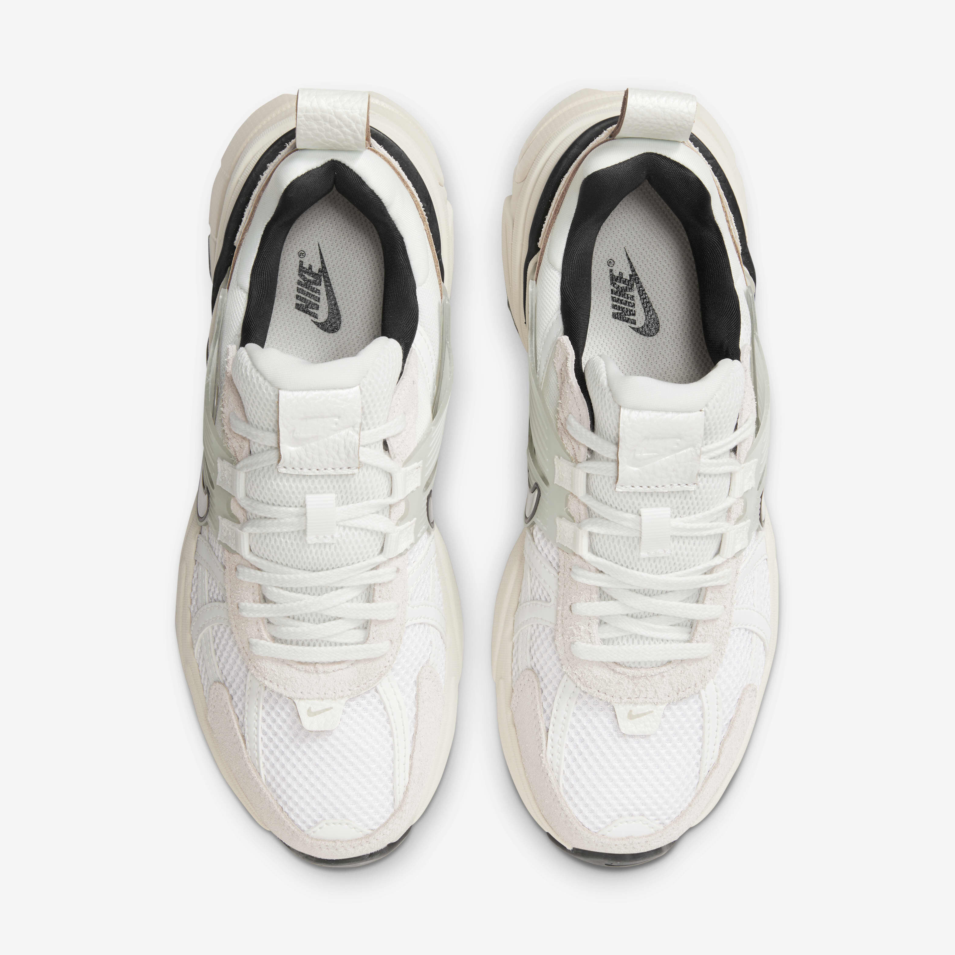 NIKE meets emmi】W NIKE V2K RUN（スニーカー）｜NIKE（ナイキ）｜ファッション通販｜ウサギオンライン公式通販サイト