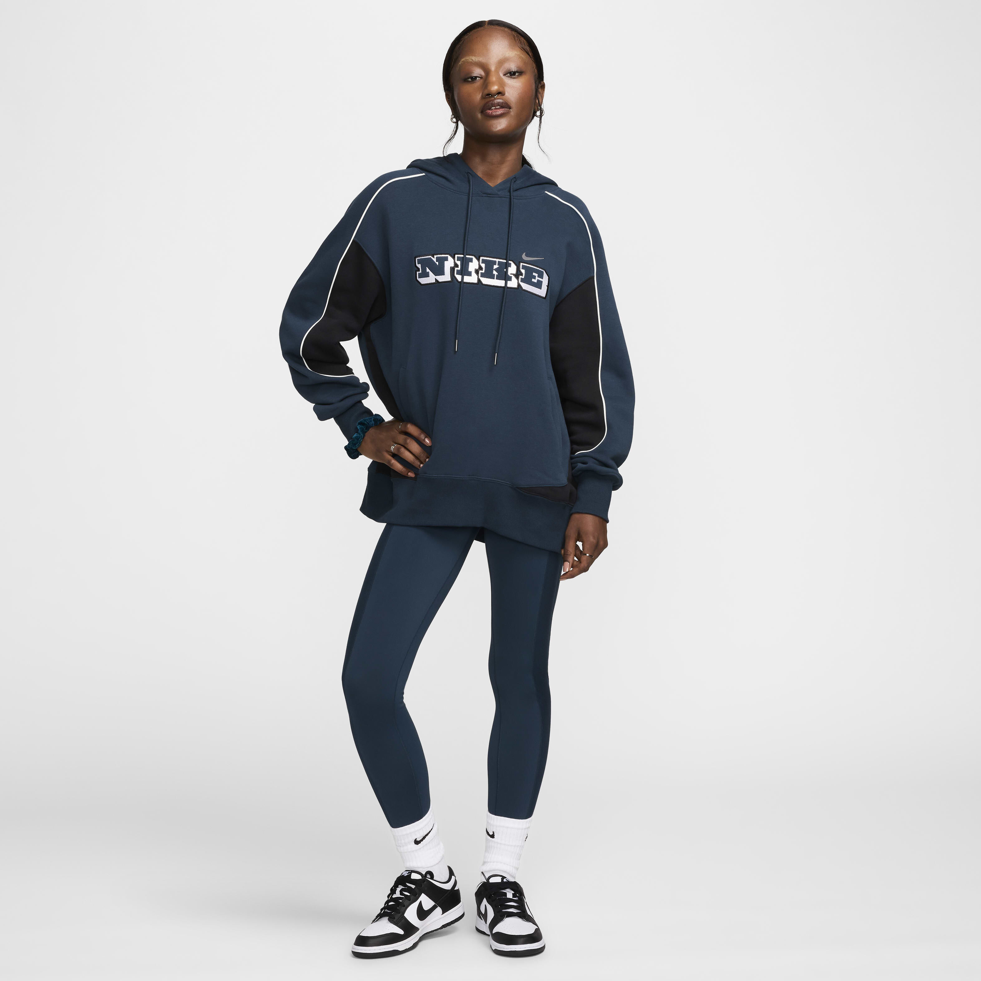 Nike One Wrap image number 6