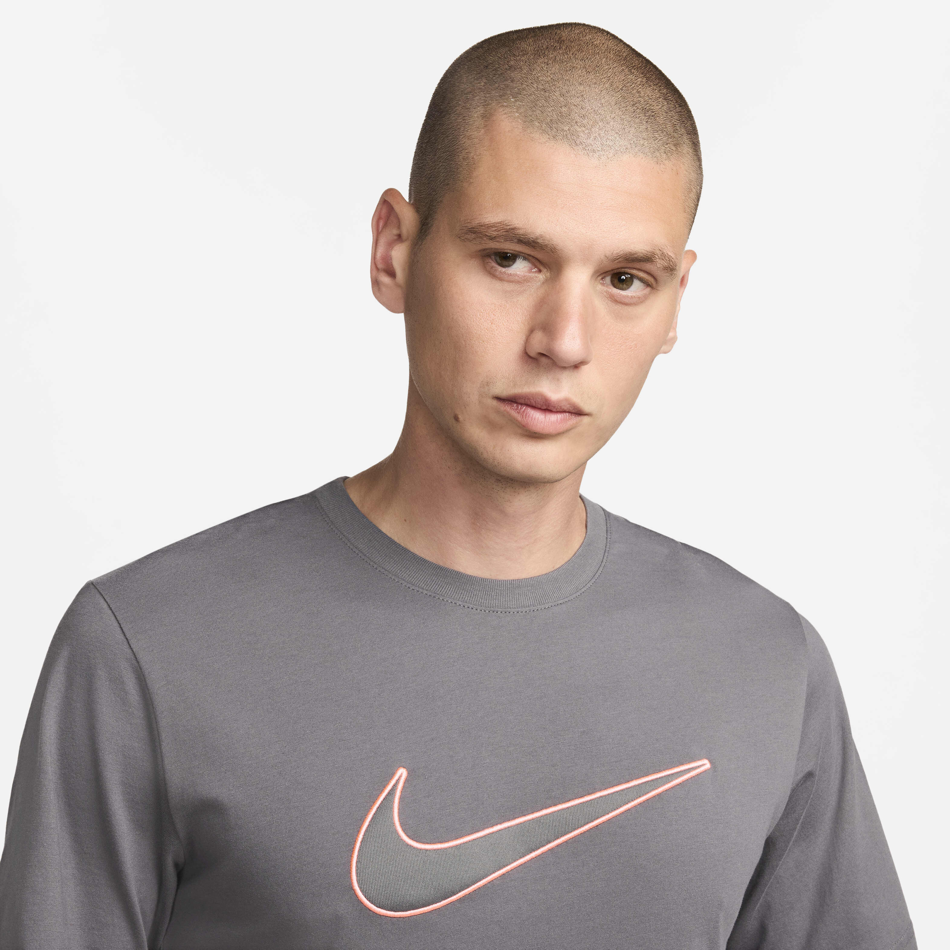 Nike Sportswear image number 2