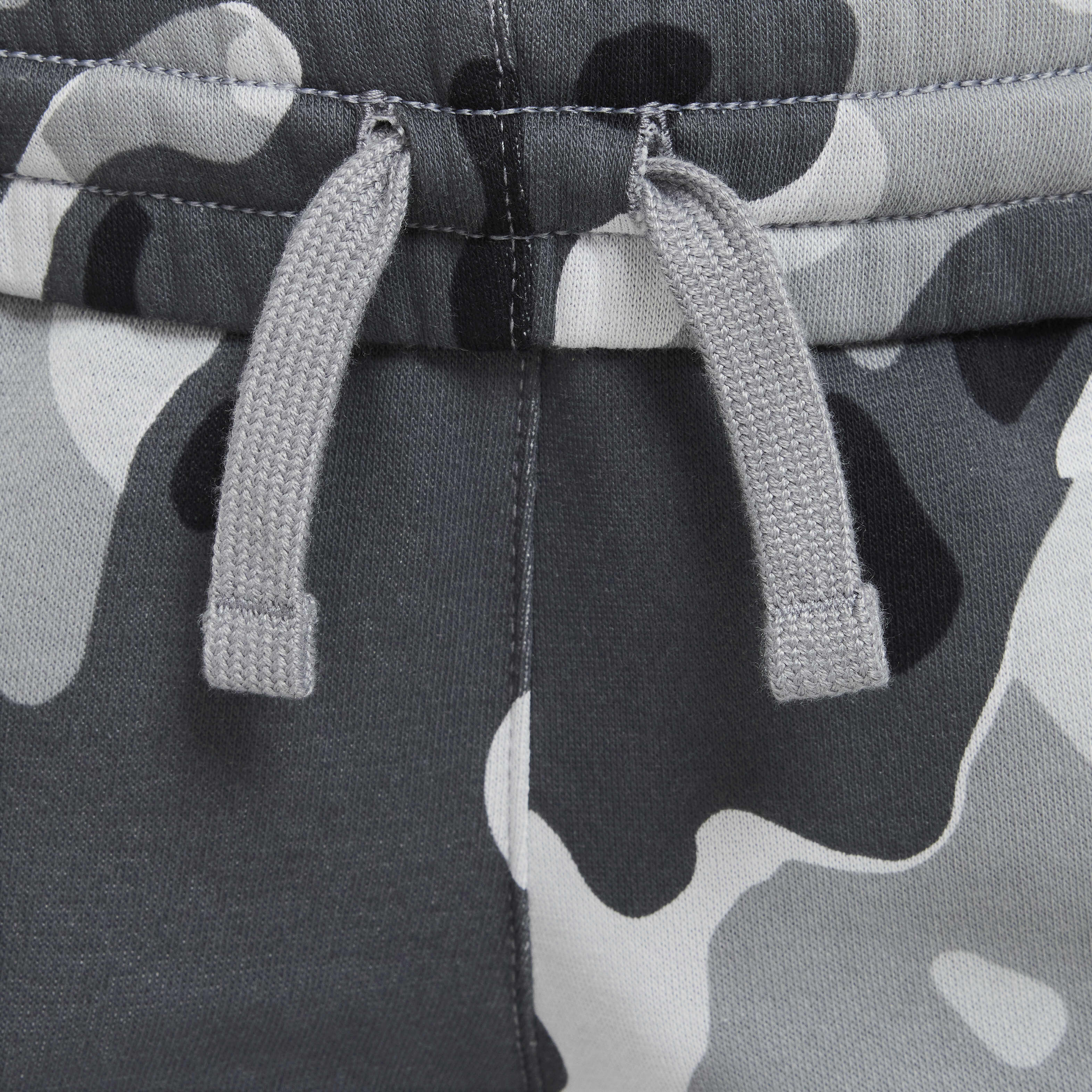 Nike Sportswear Club Fleece image number 2