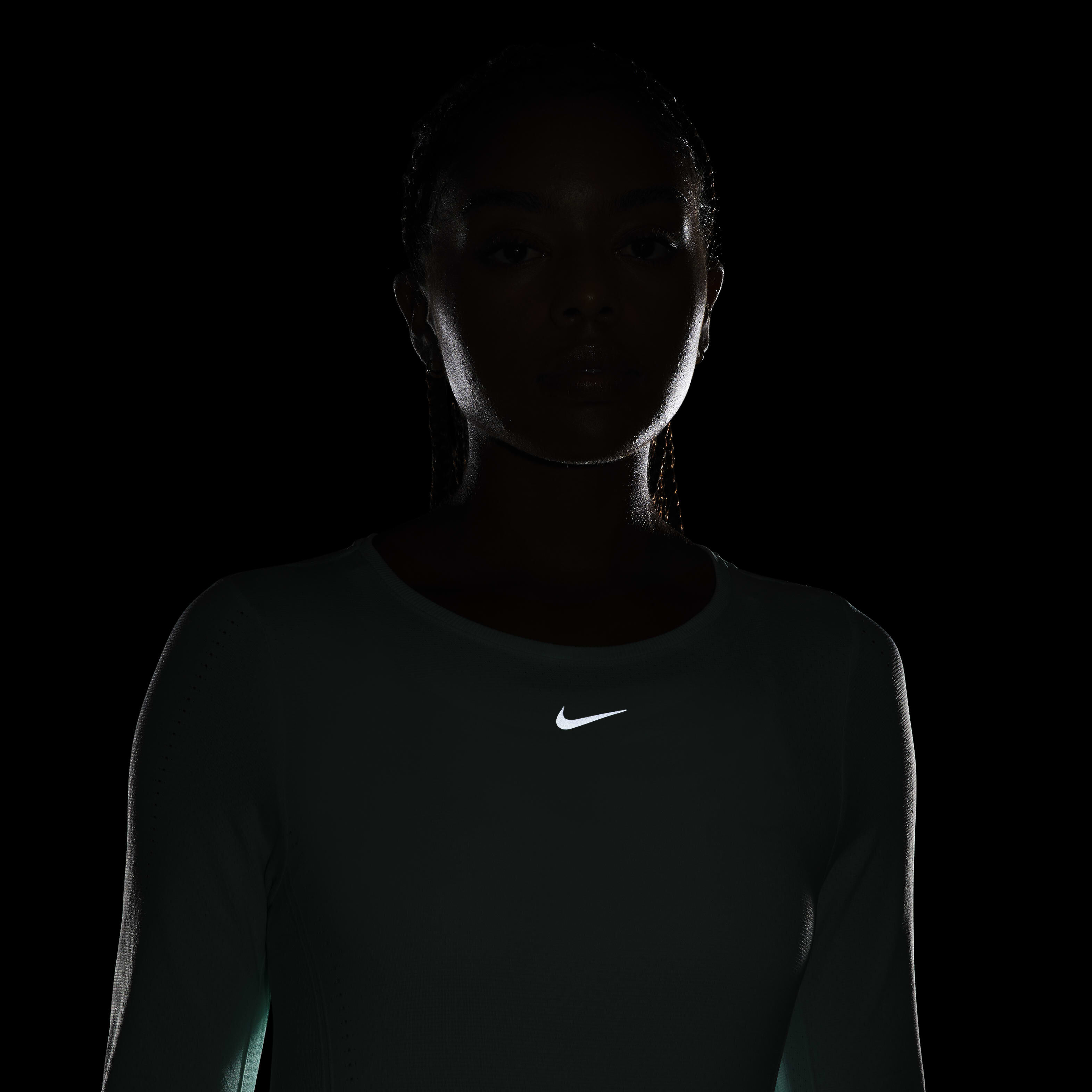Nike Dri-FIT ADV Aura image number 5