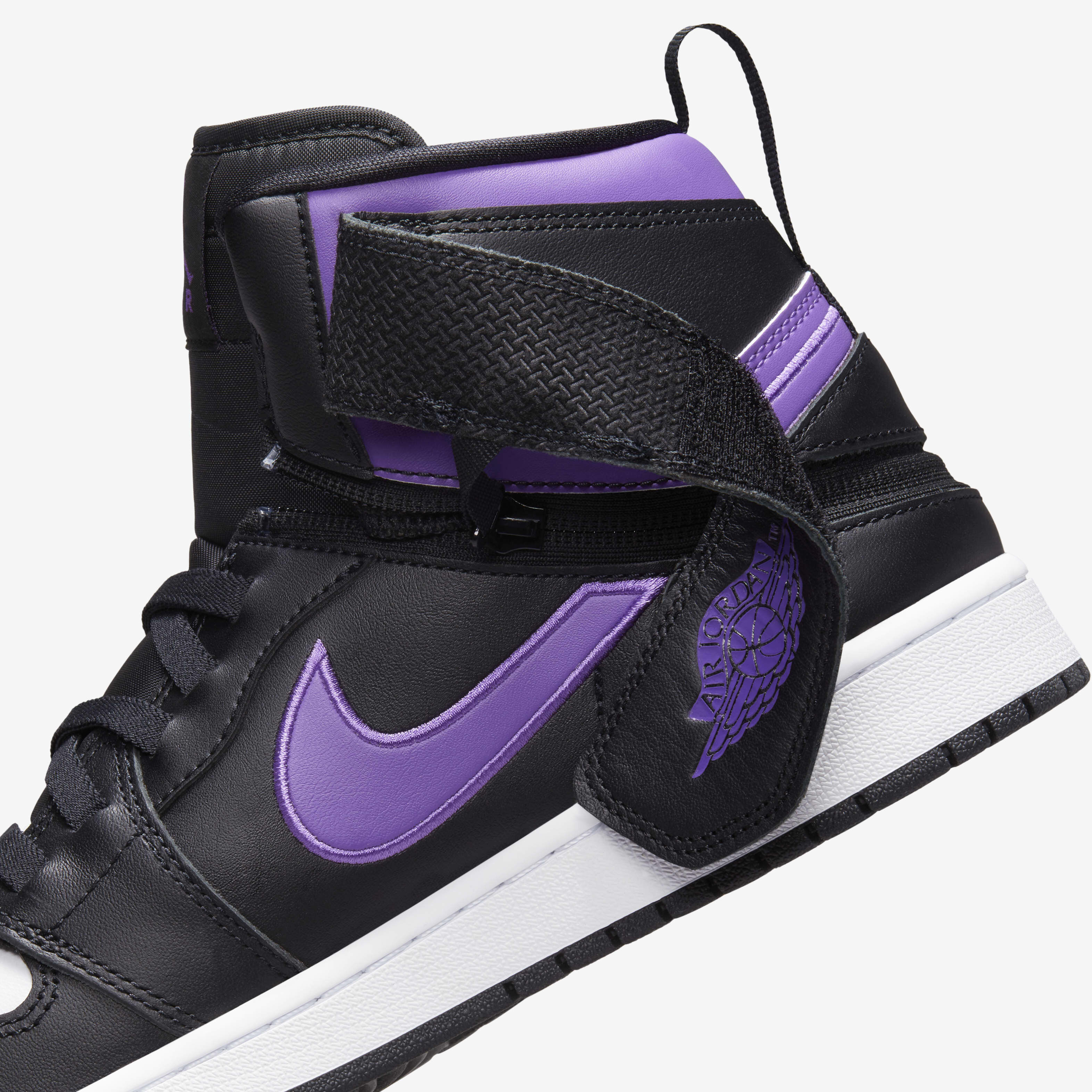 Air Jordan 1 Hi FlyEase image number 9