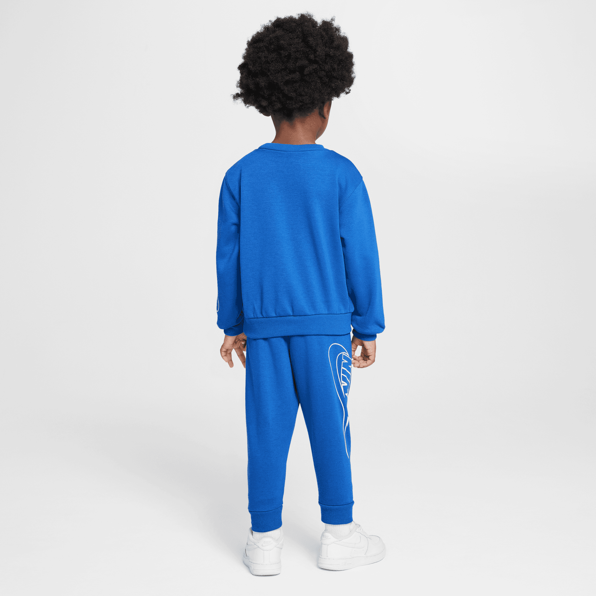 نايكي سبورتسوير image number 1