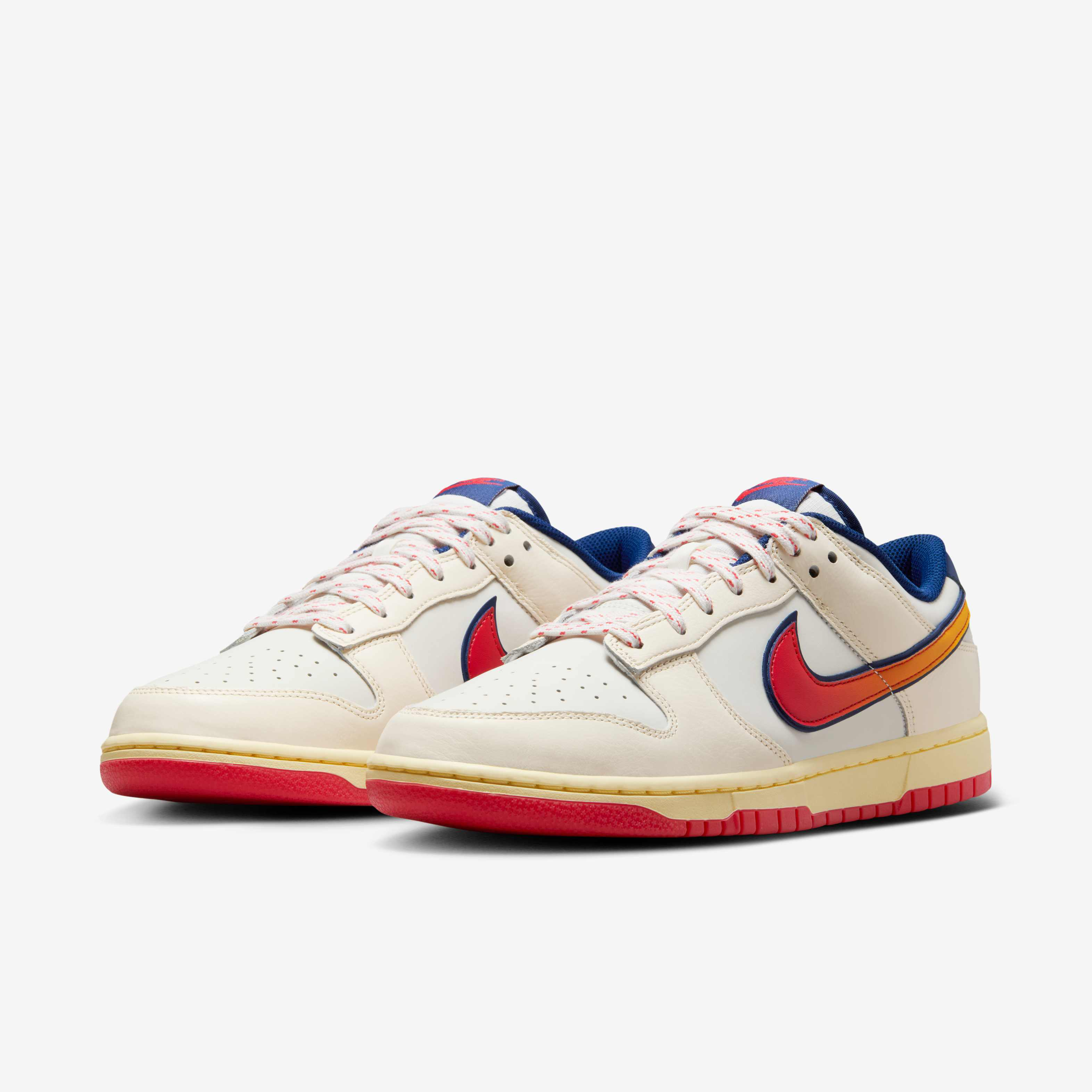 Nike Dunk Low Retro SE image number 4
