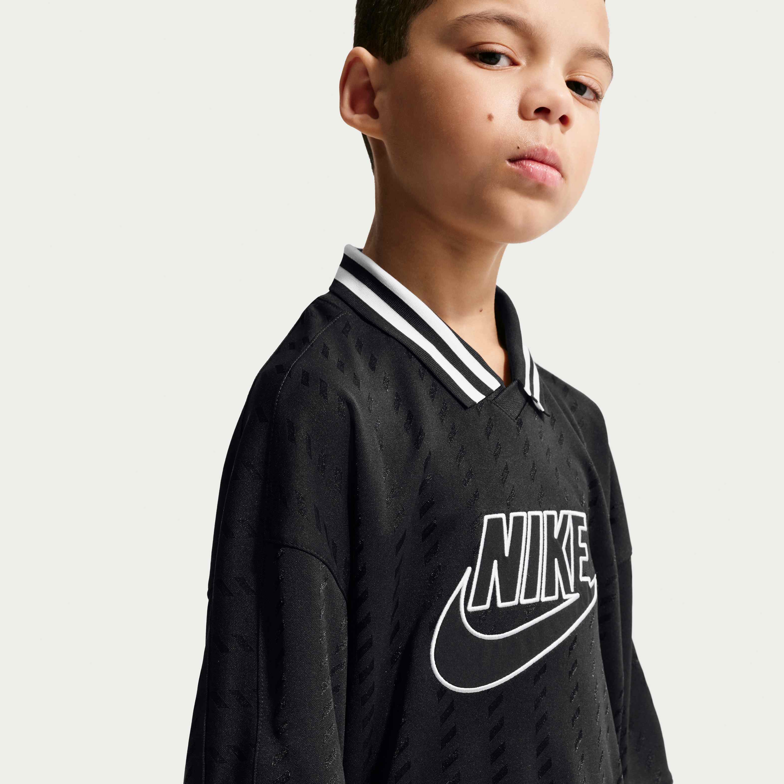 Nike Sportswear image number 2