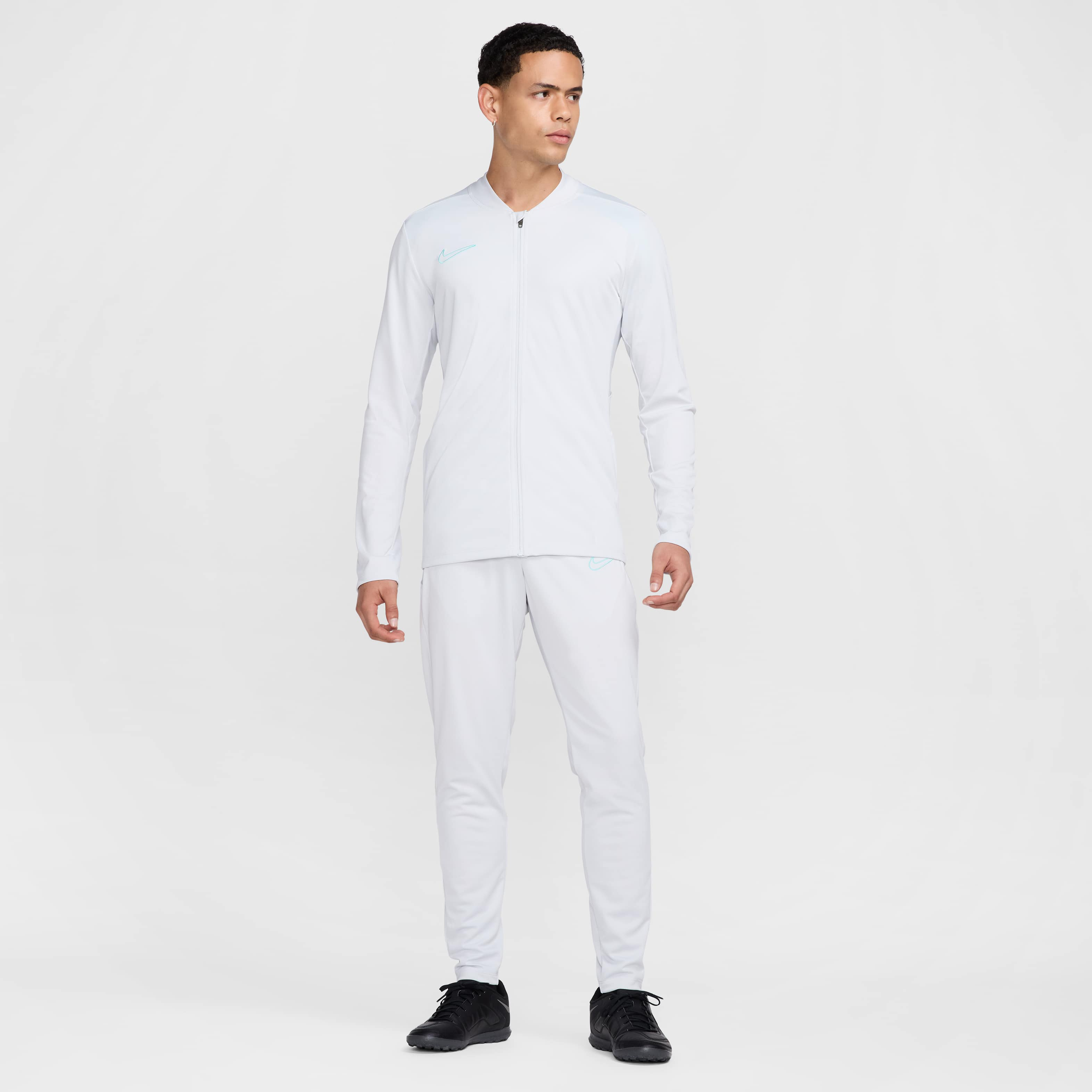 نايكي أكاديمي image number 0