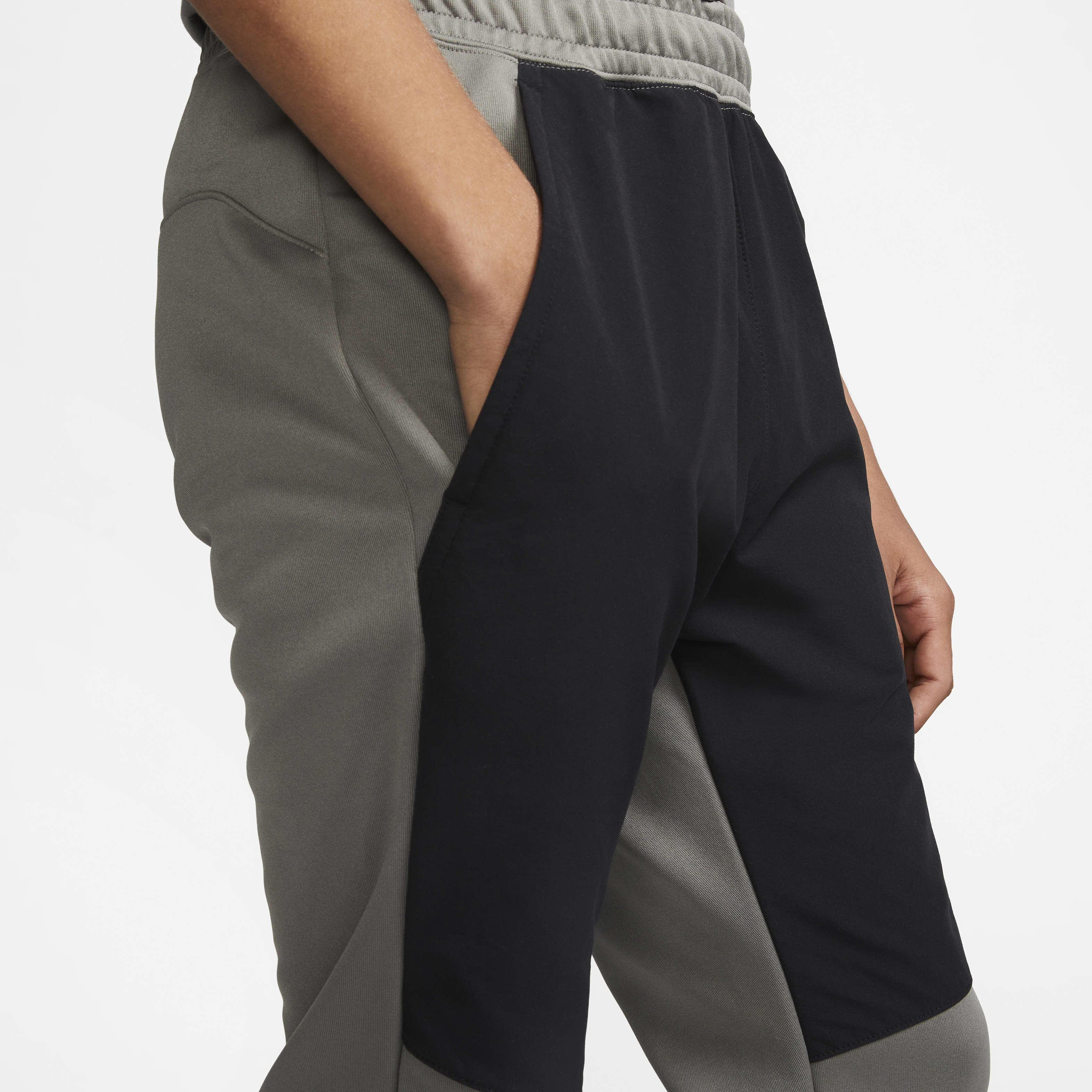 نايكي سبورتسوير اير ماكس image number 4