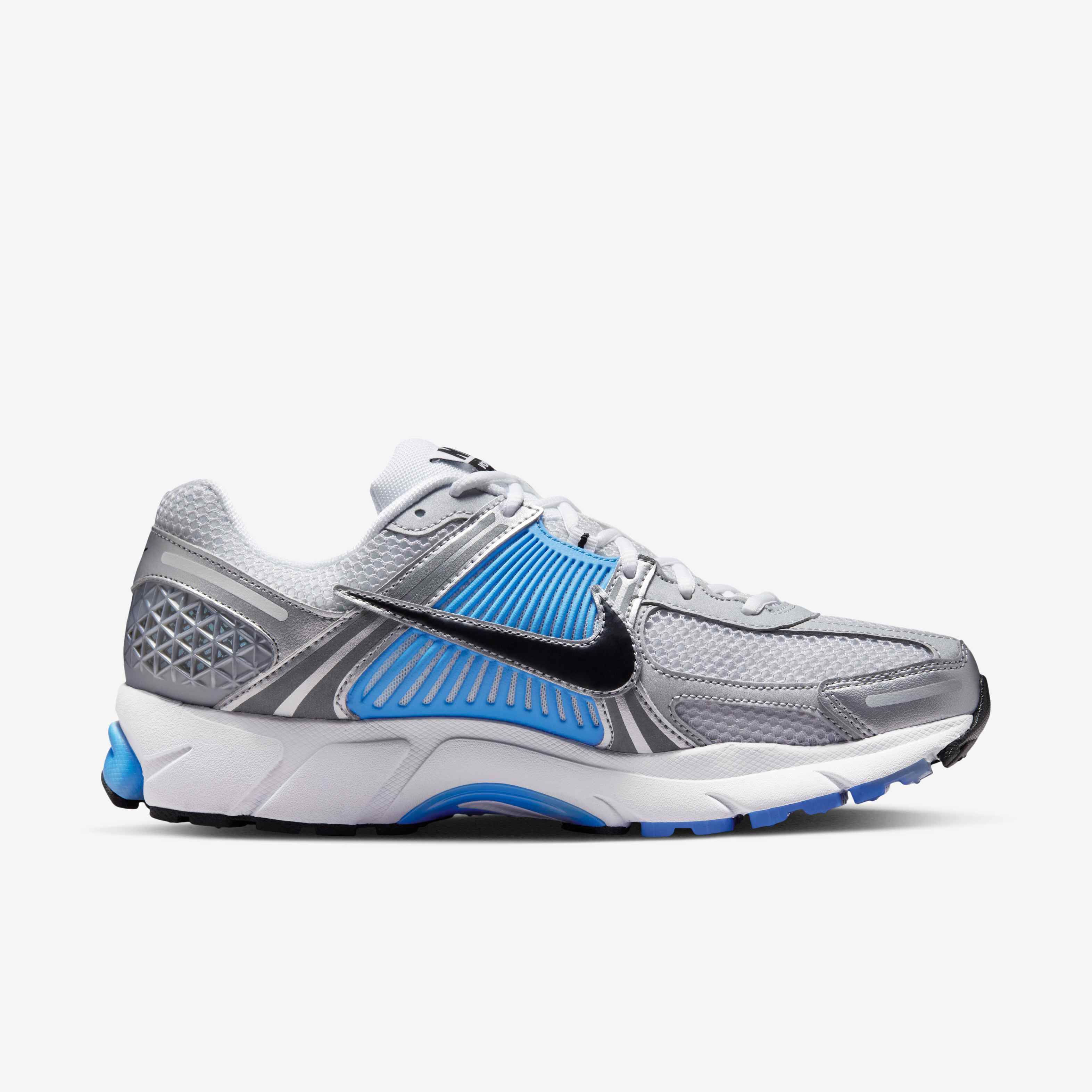 Nike Zoom Vomero 5 image number 2