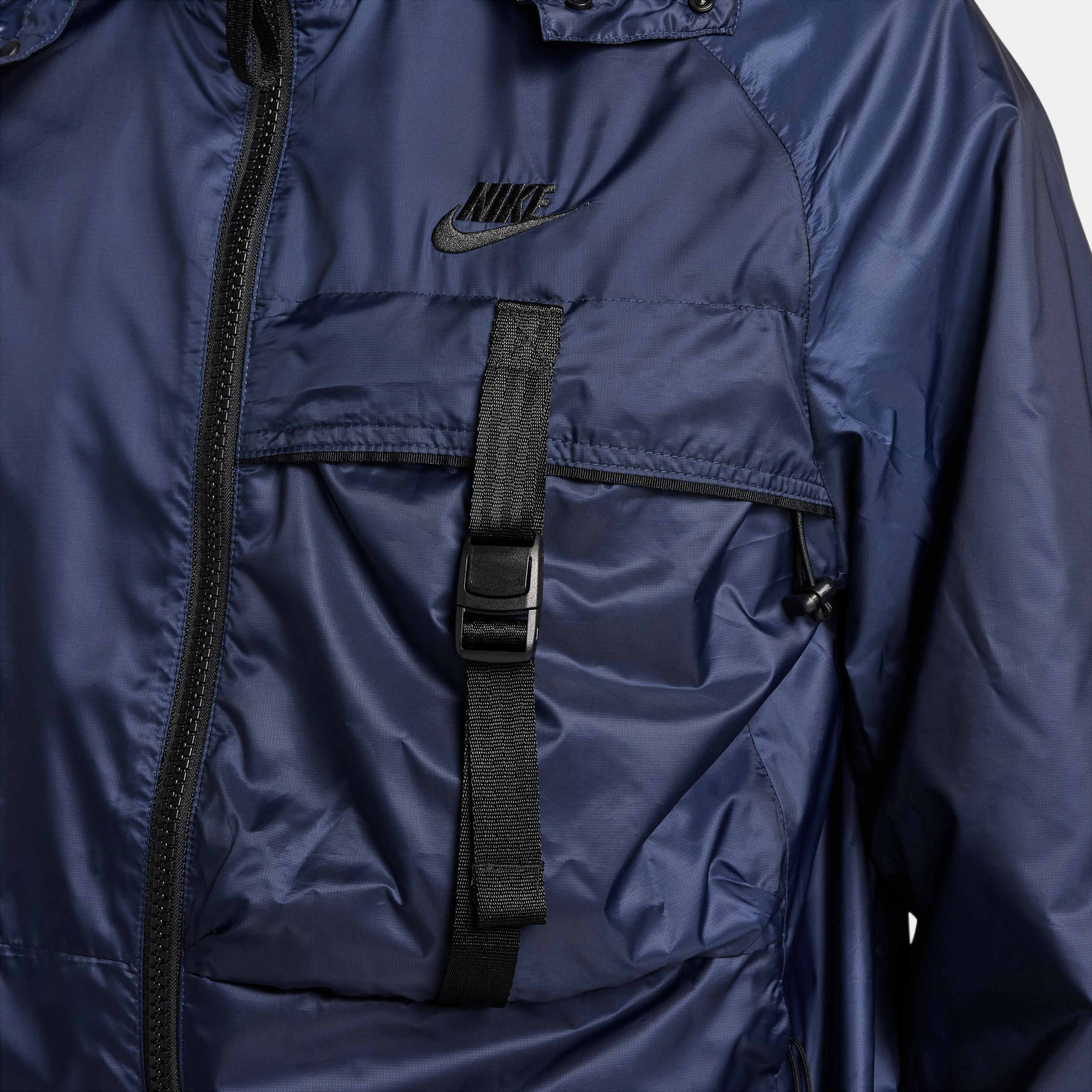 Nike Sportswear Tech Woven image number 3