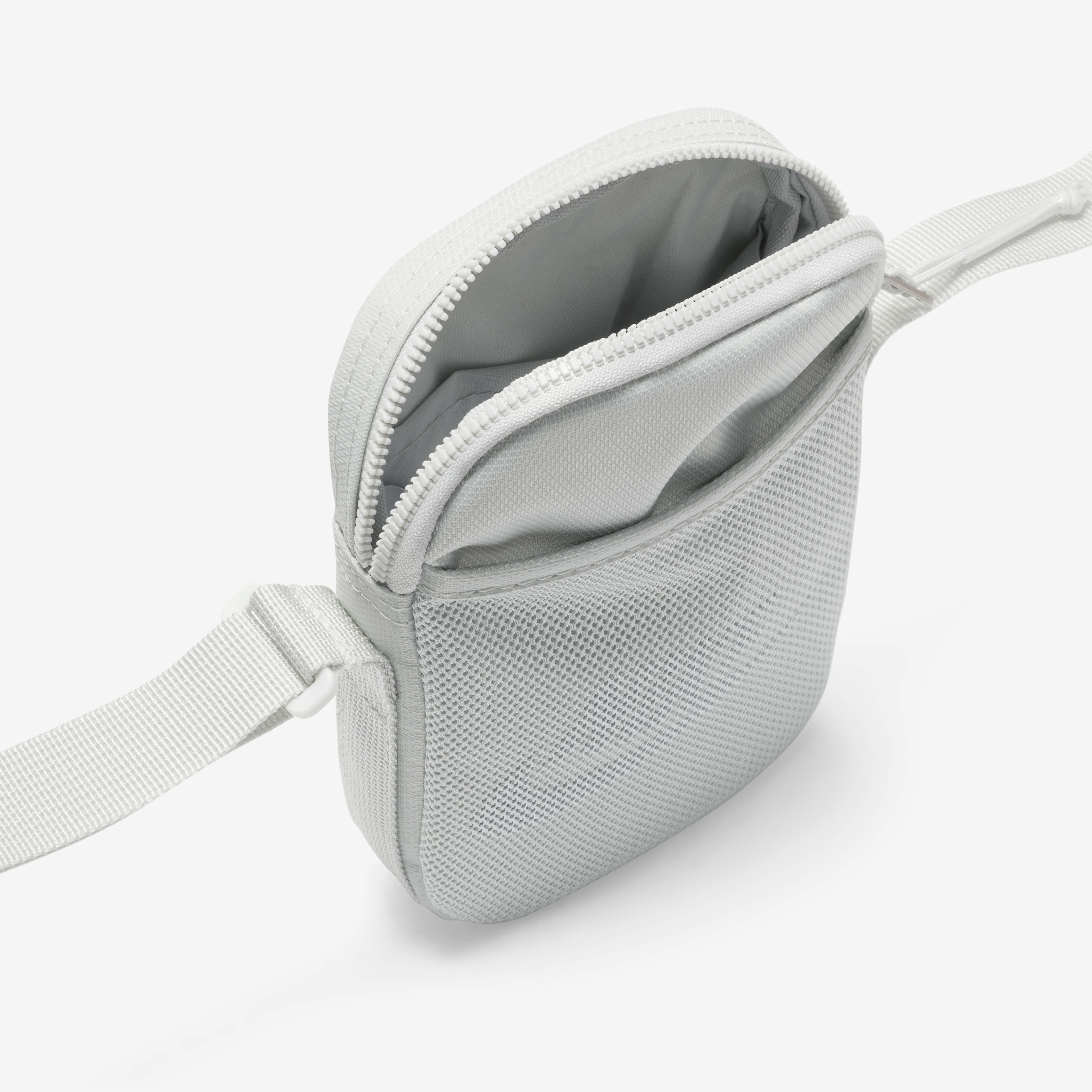 نايكي هيرتدج image number 4