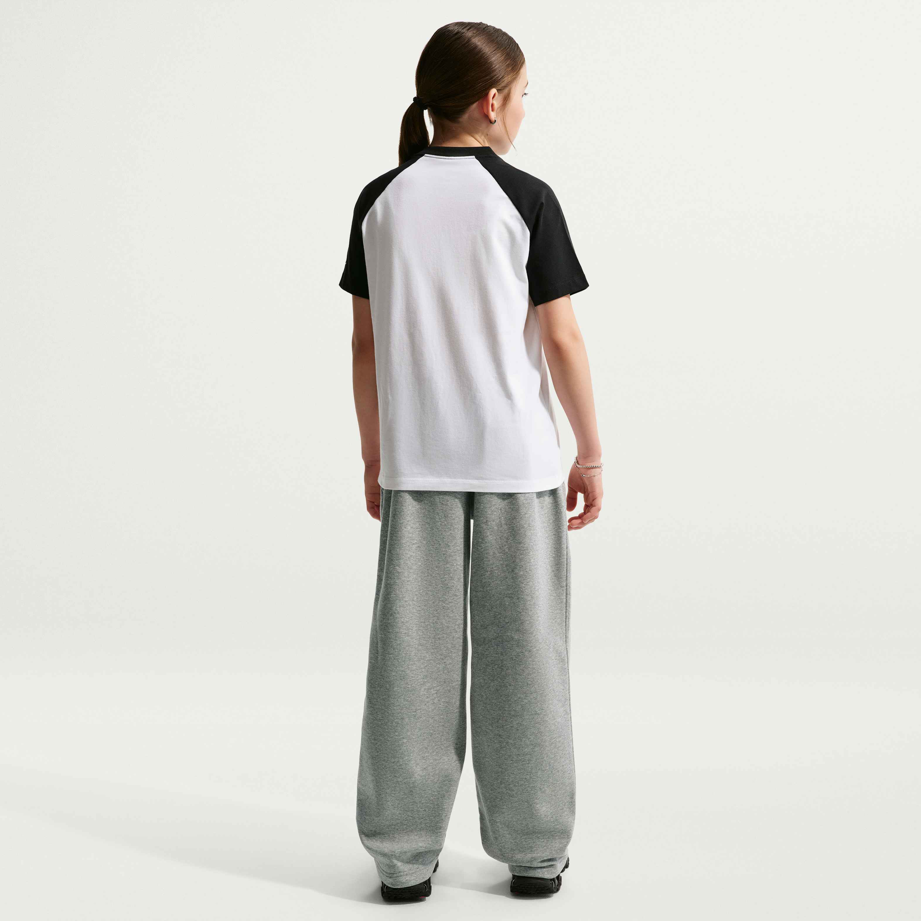 Nike Sportswear image number 6