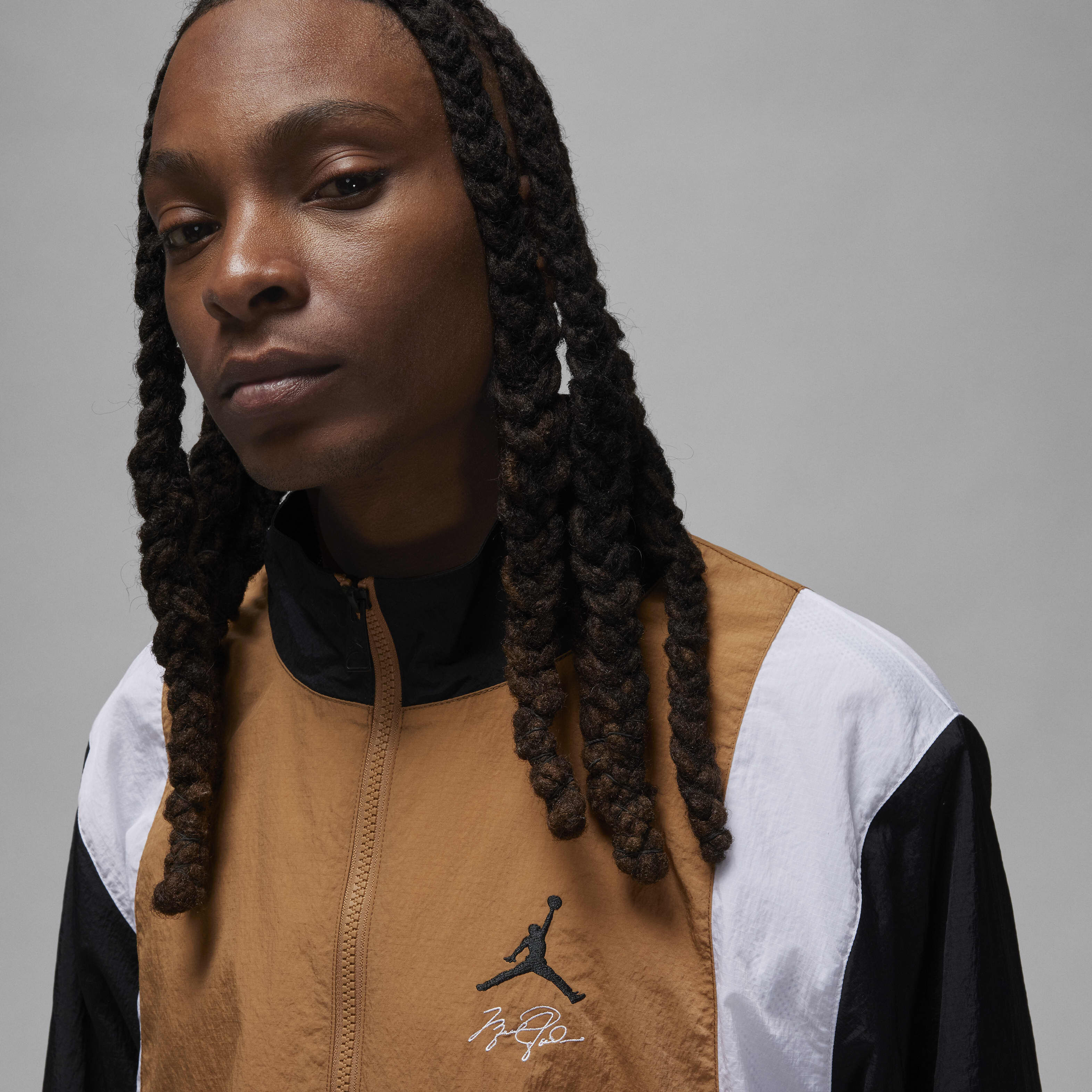 Jordan Essentials image number 2