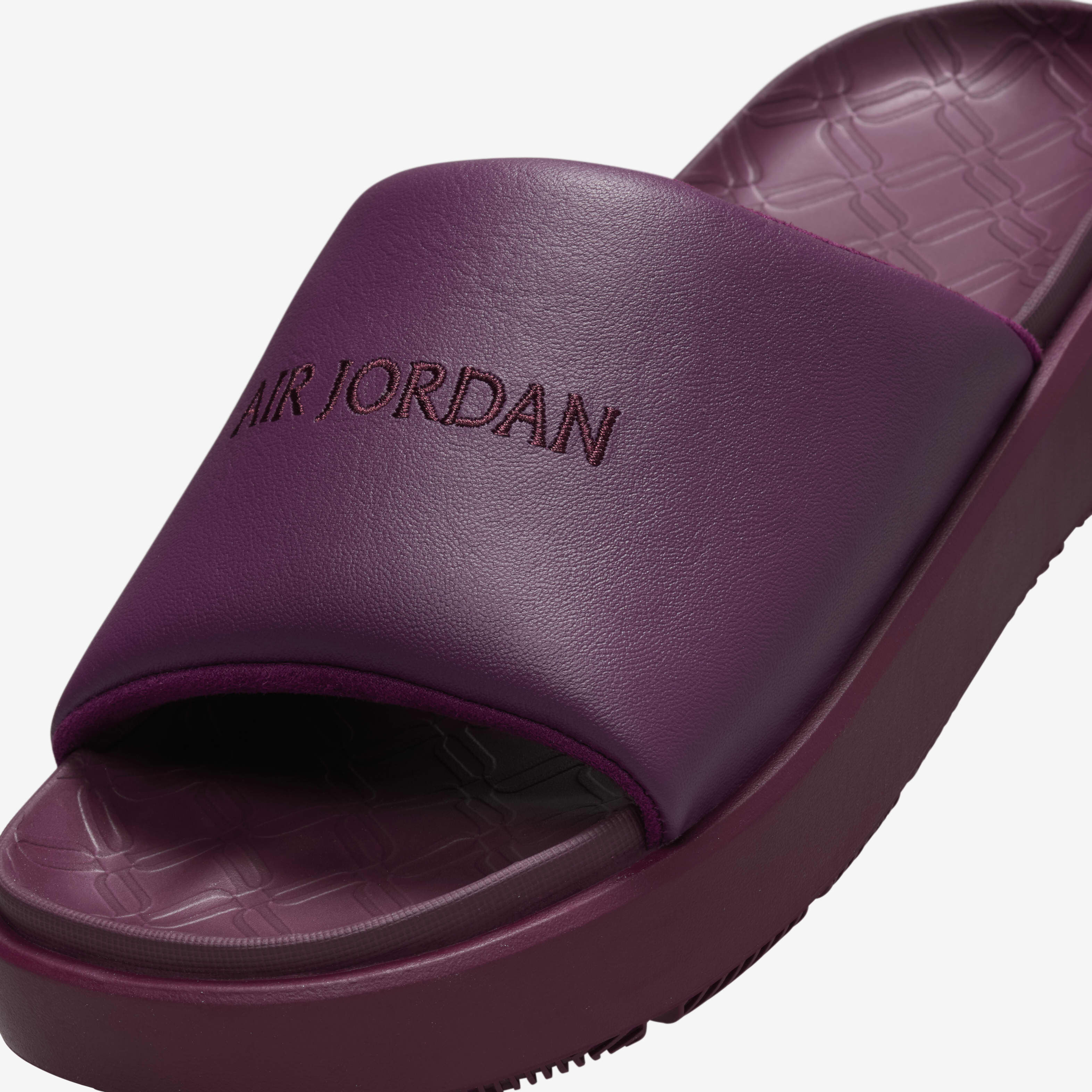 Buy Jordan Sophia Women s Slides Bordeaux Fire Pink Burgundy Crush Nike Kuwait Official