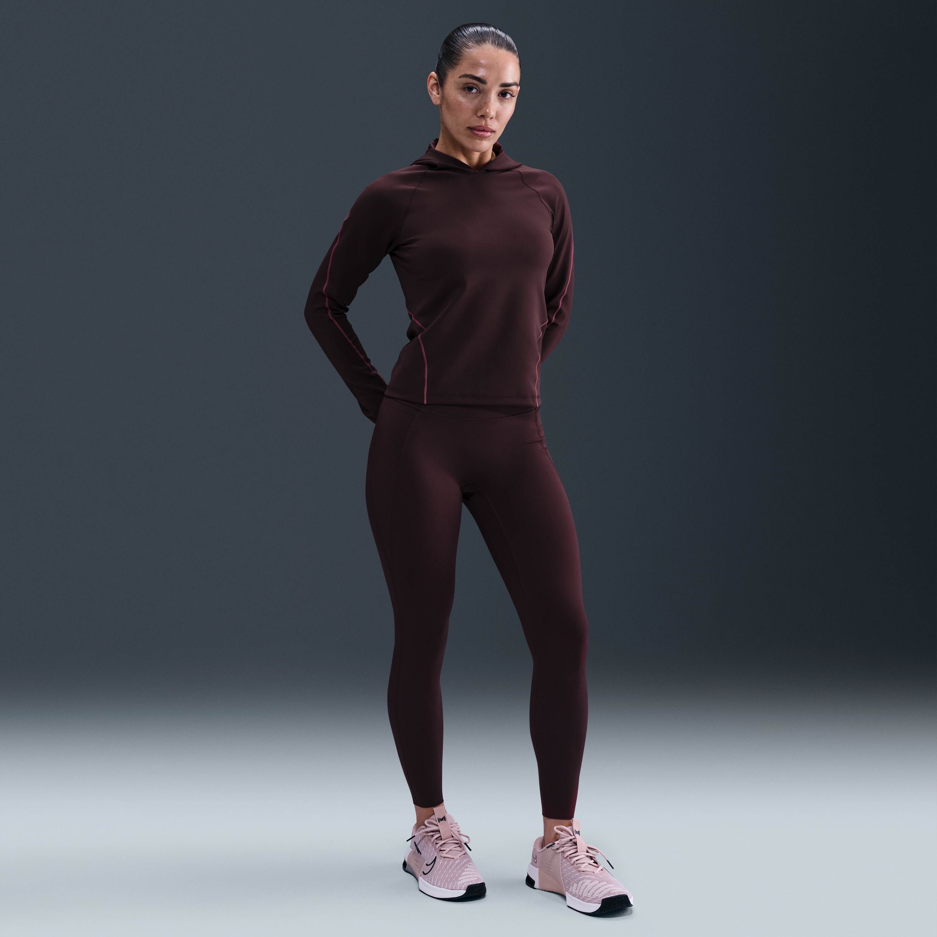 Nike Universa image number 3