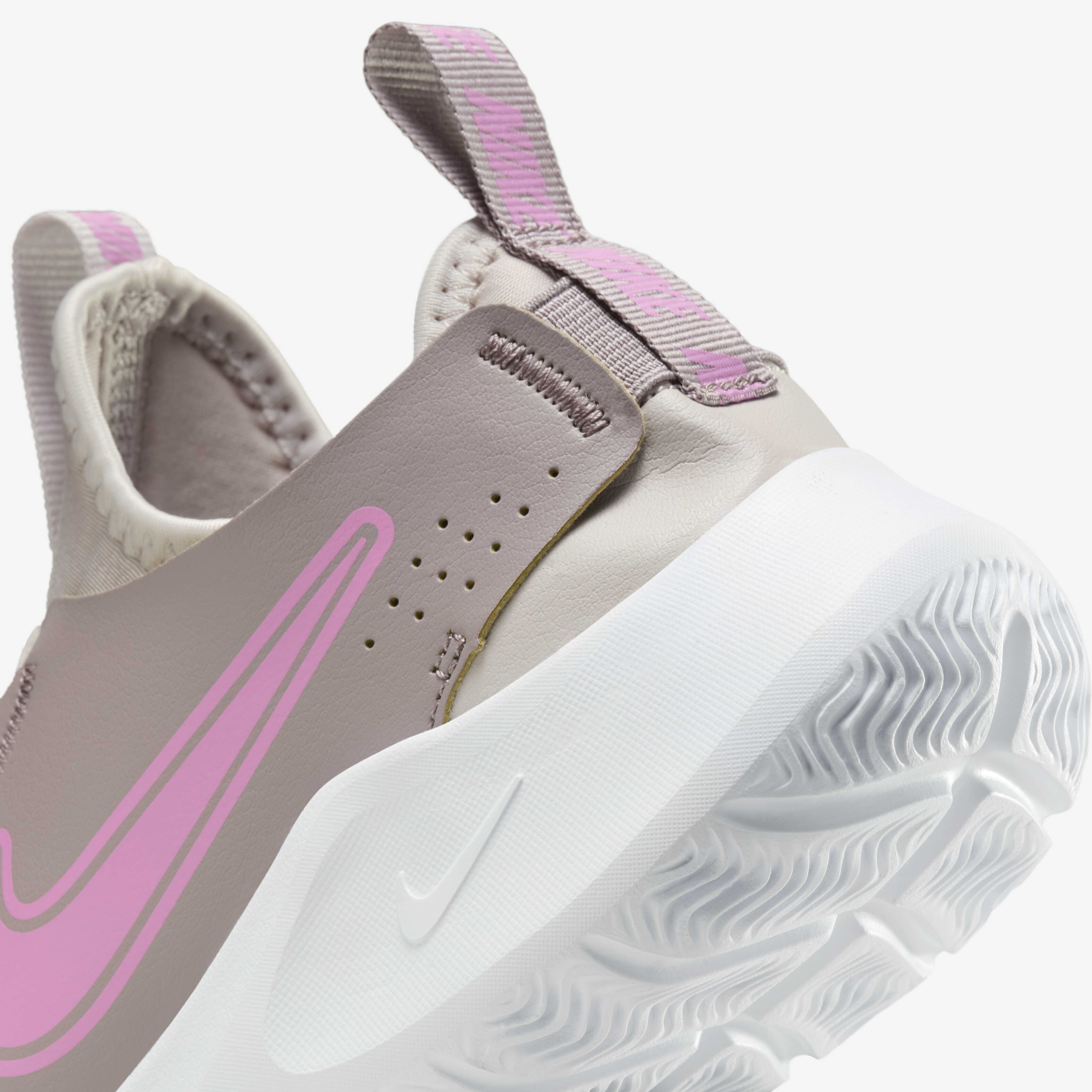 Nike nk flex runner deals
