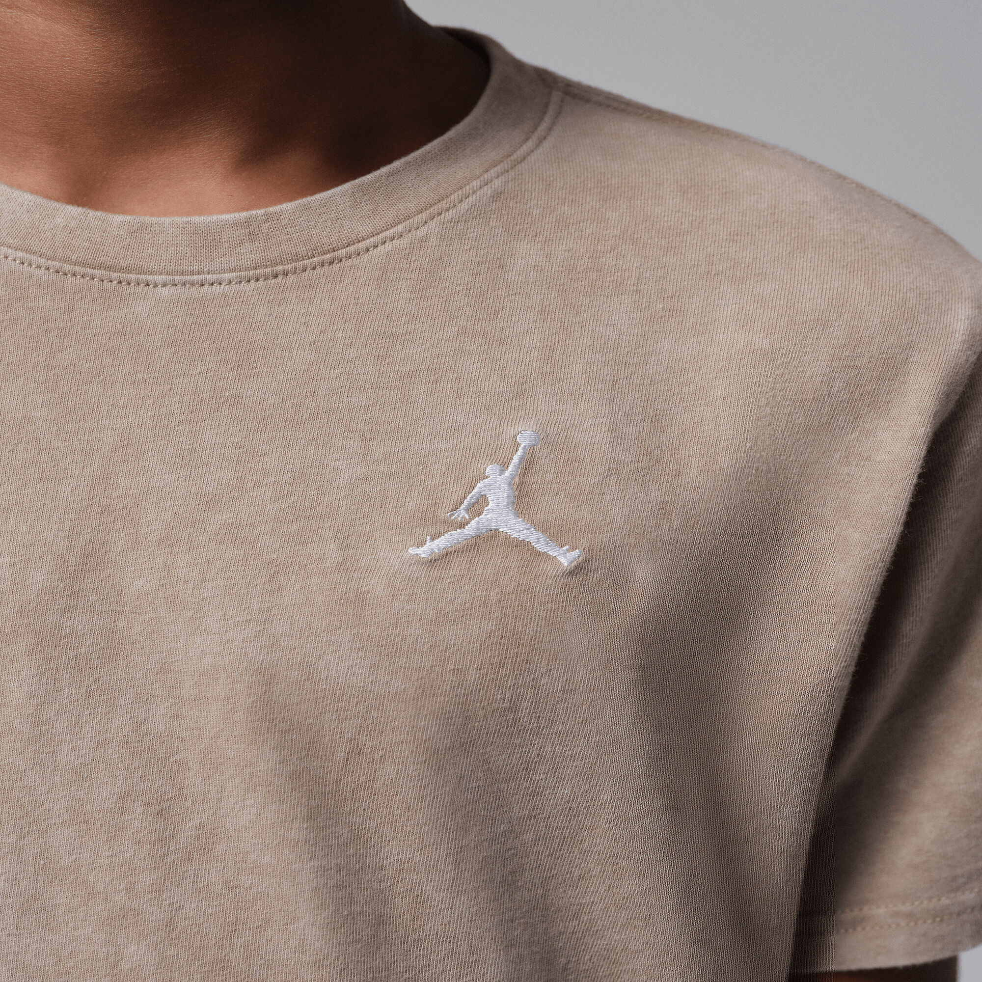 Jordan image number 3