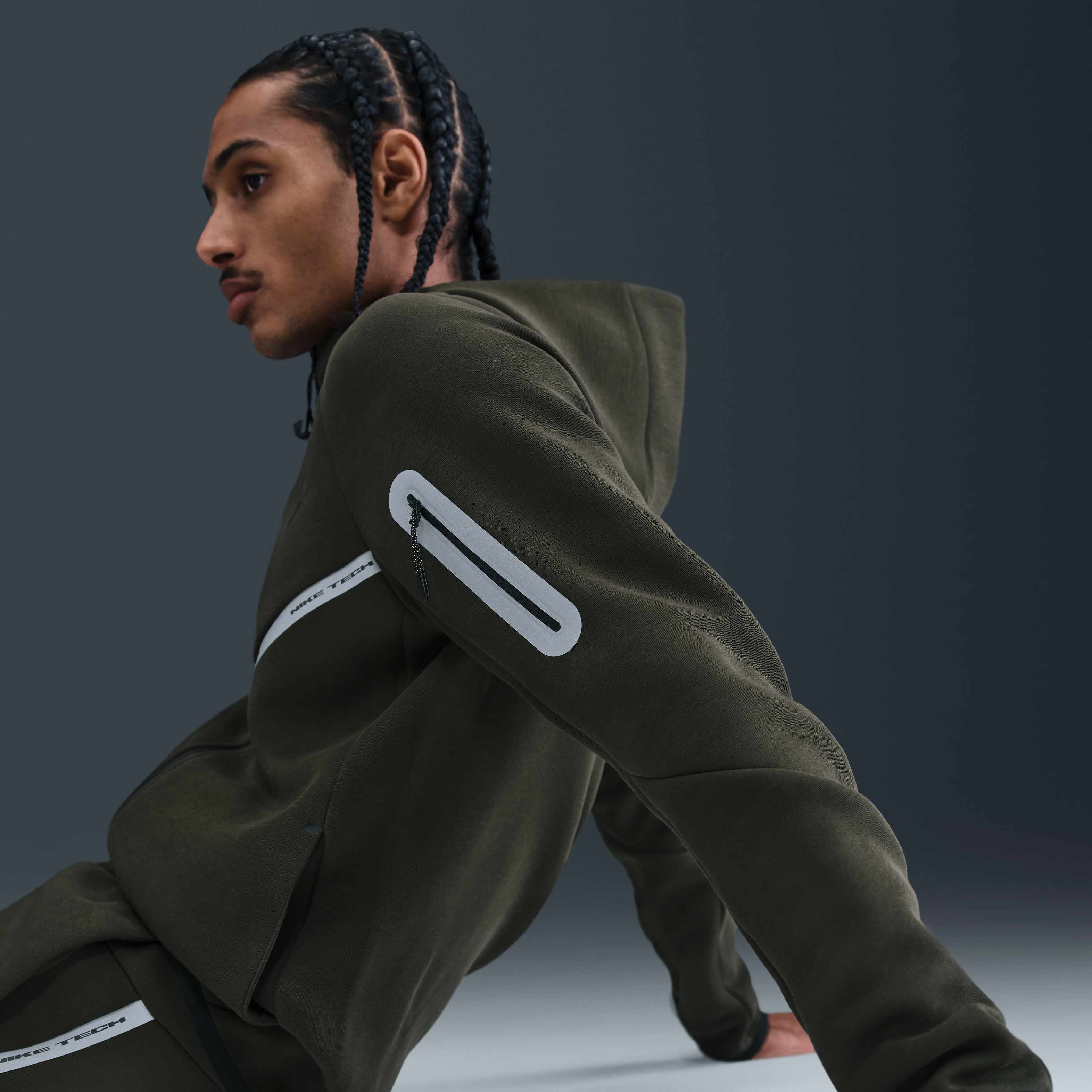 Nike Tech image number 2