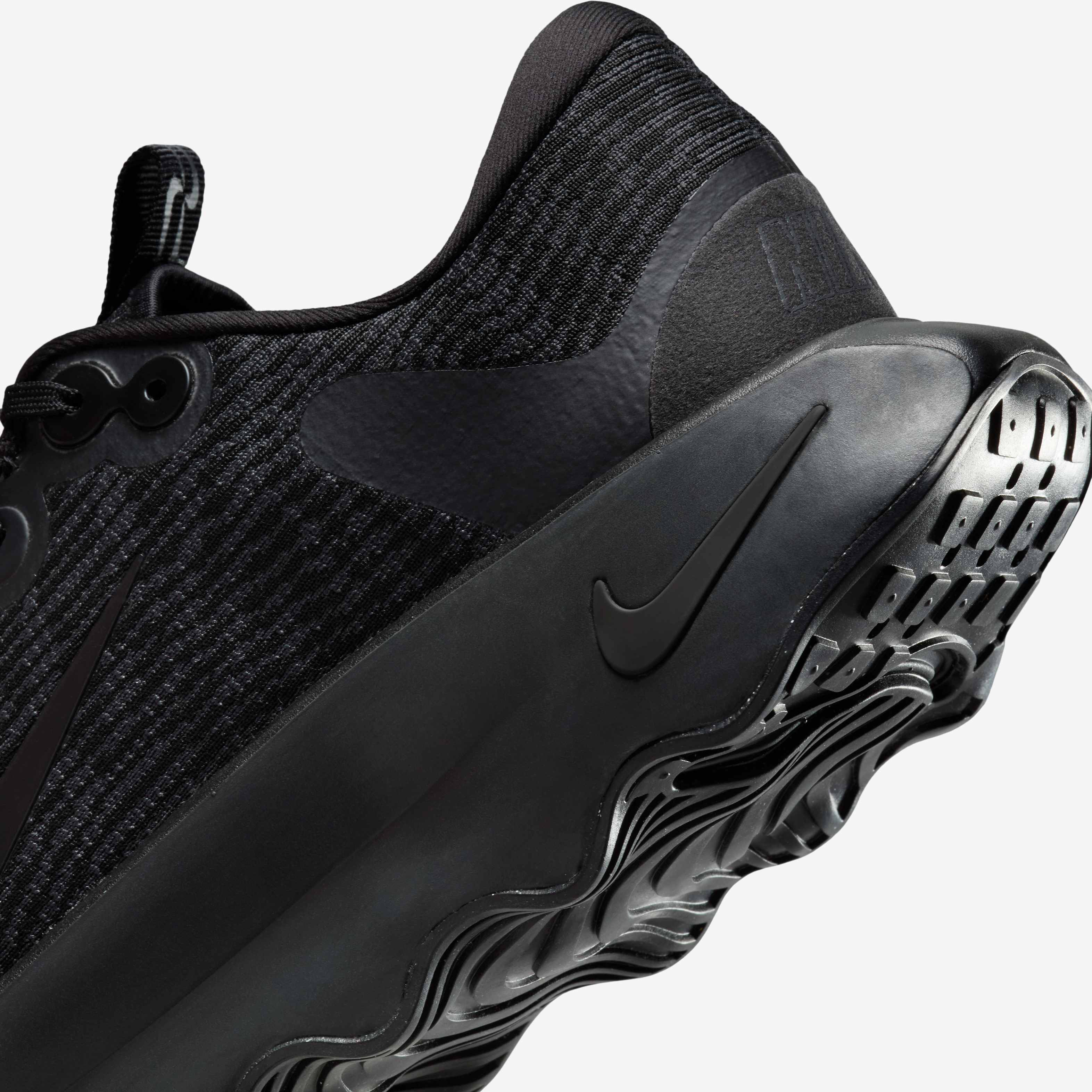 نايكي موتيفا image number 7